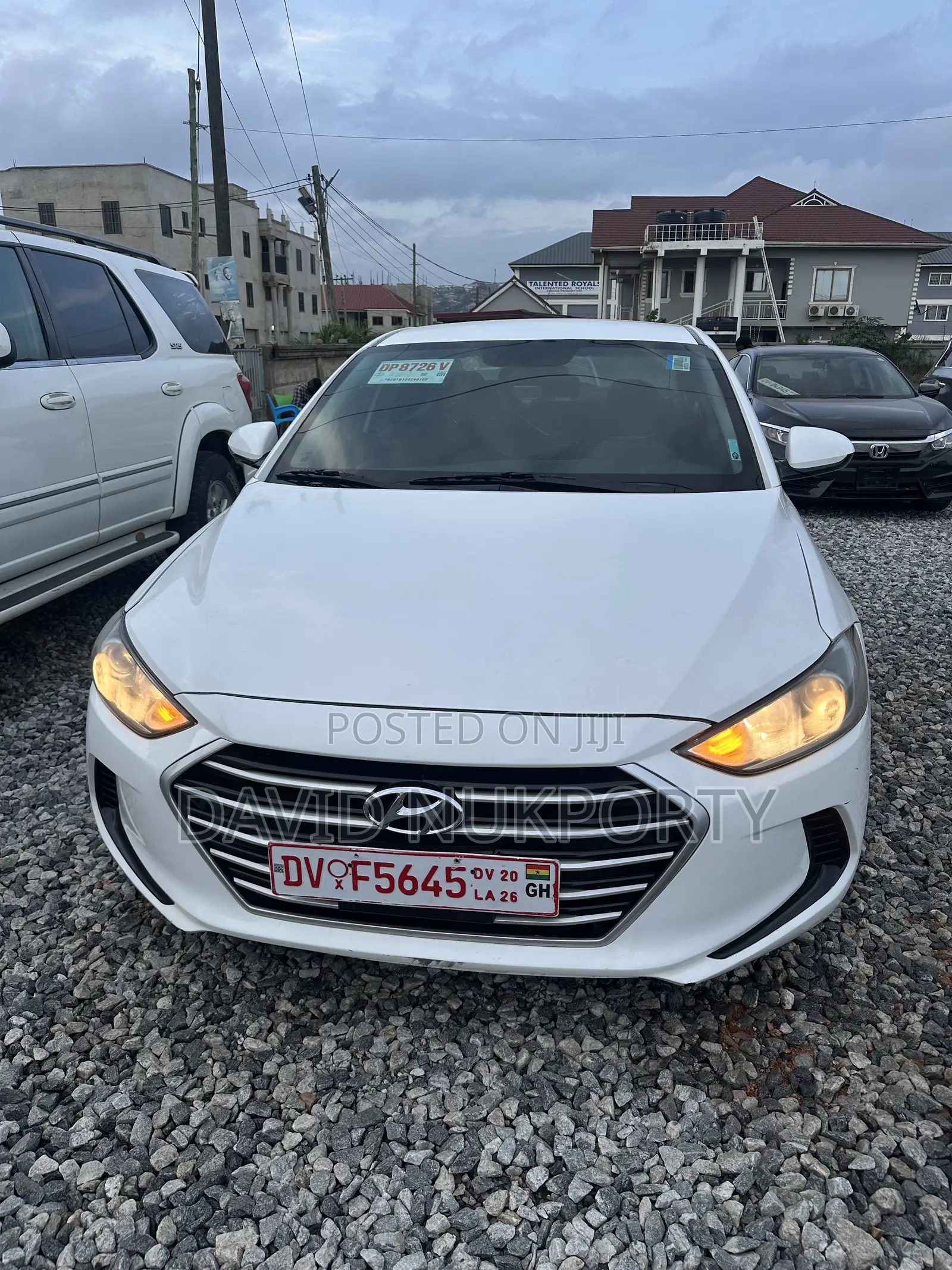 Hyundai Elantra 2018 White