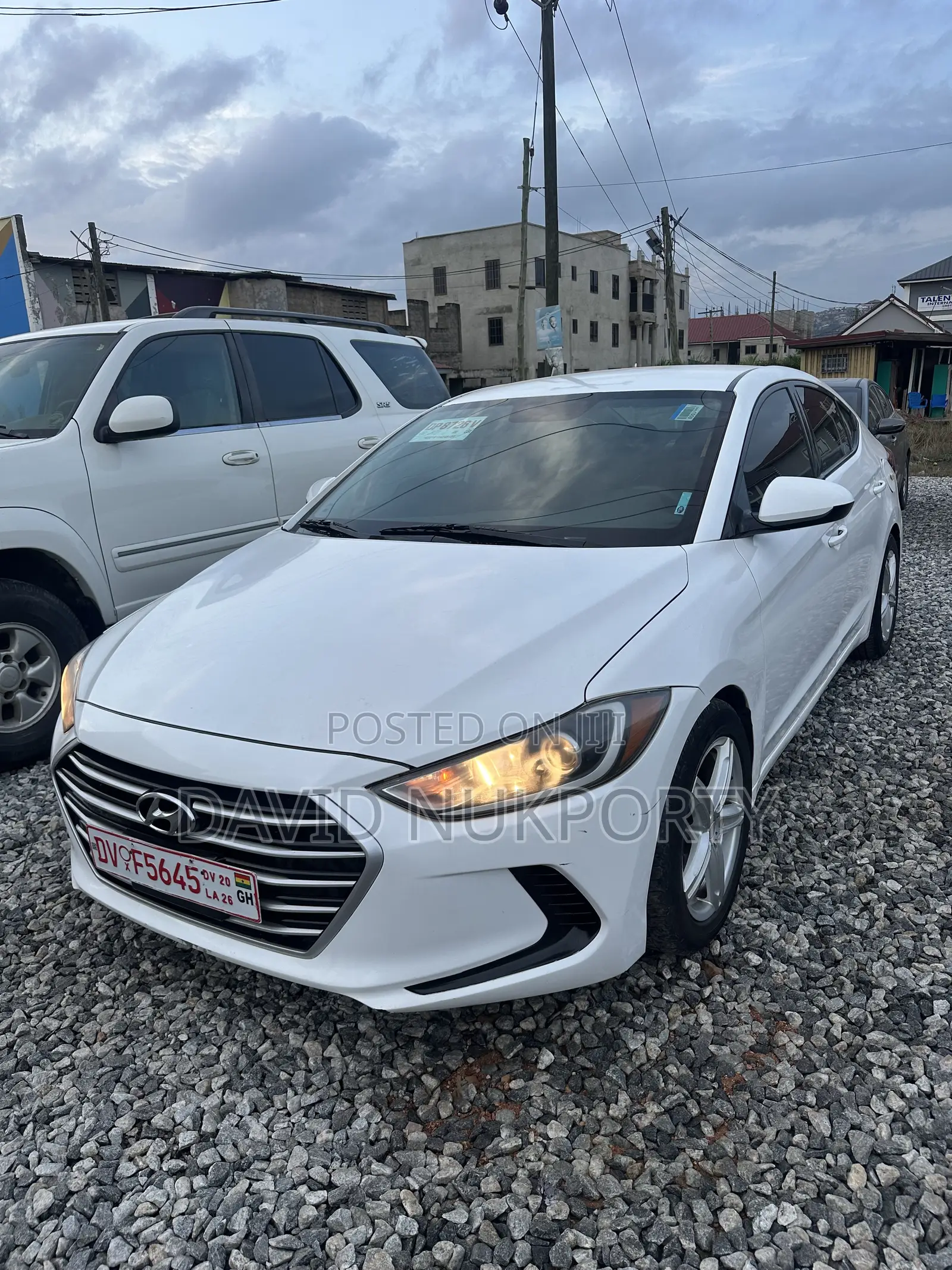 Hyundai Elantra 2018 White