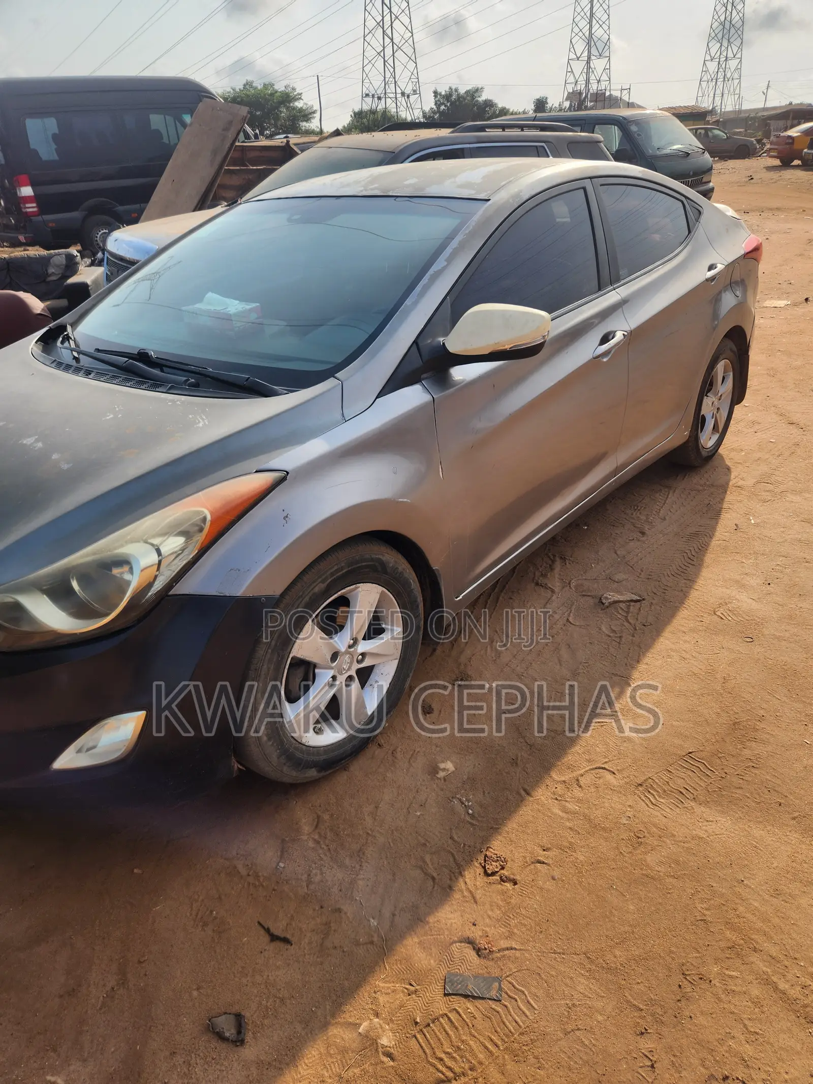 Hyundai Elantra 2012 Gray