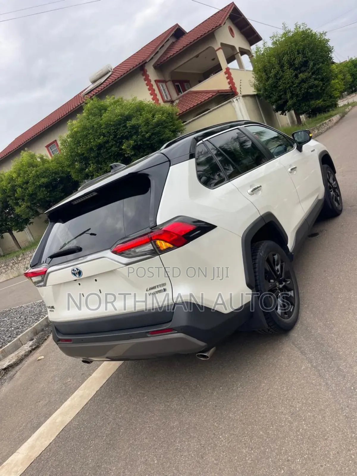 Toyota RAV4 Limited AWD 2020 Pearl