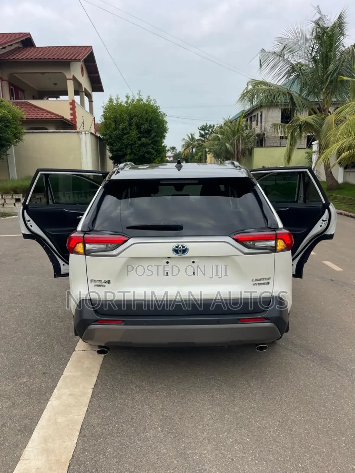Toyota RAV4 Limited AWD 2020 Pearl
