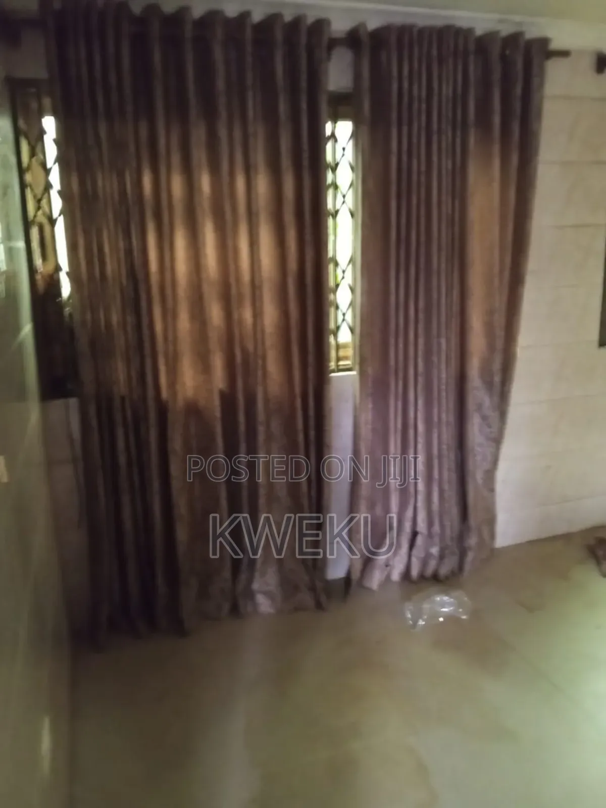 1bdrm Apartment in Estate Agency, Baatsona Total for rent