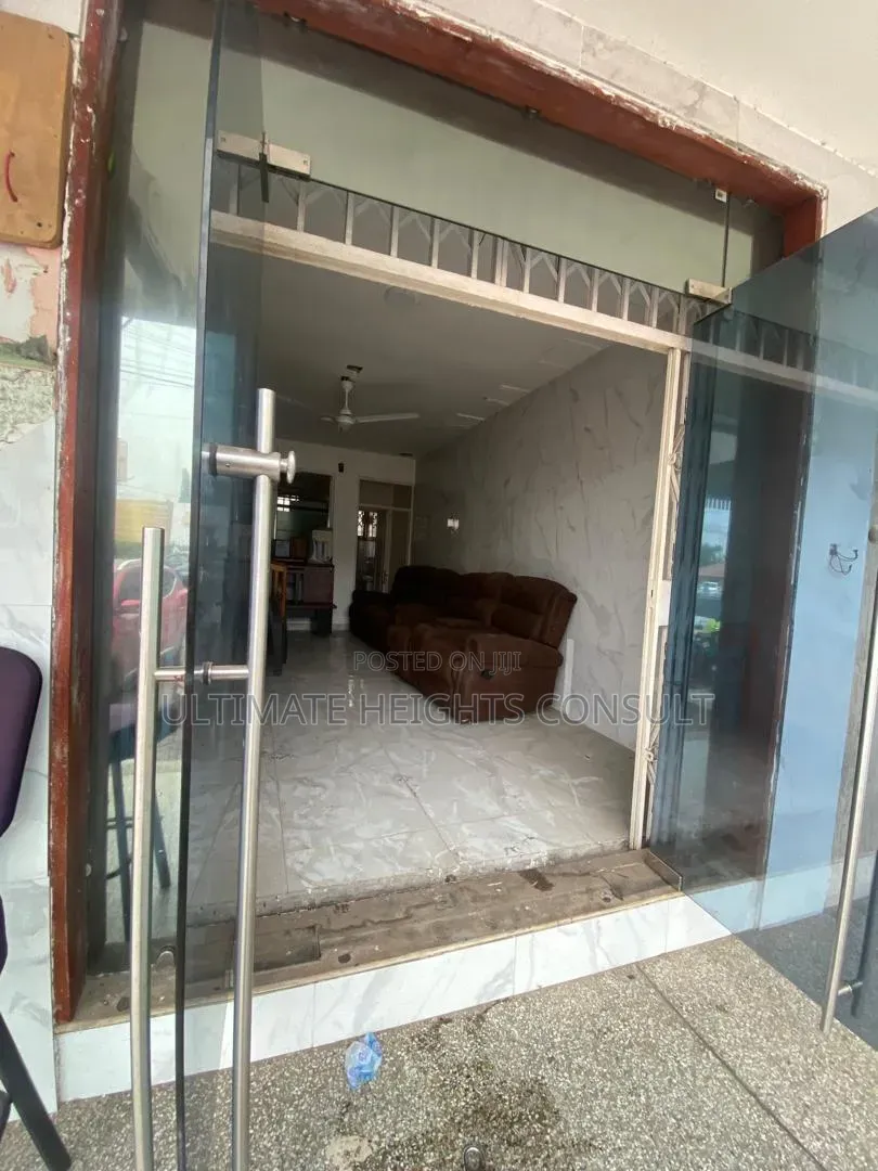 Shop Groundfloor for Rent at Dzorwulu Main Road