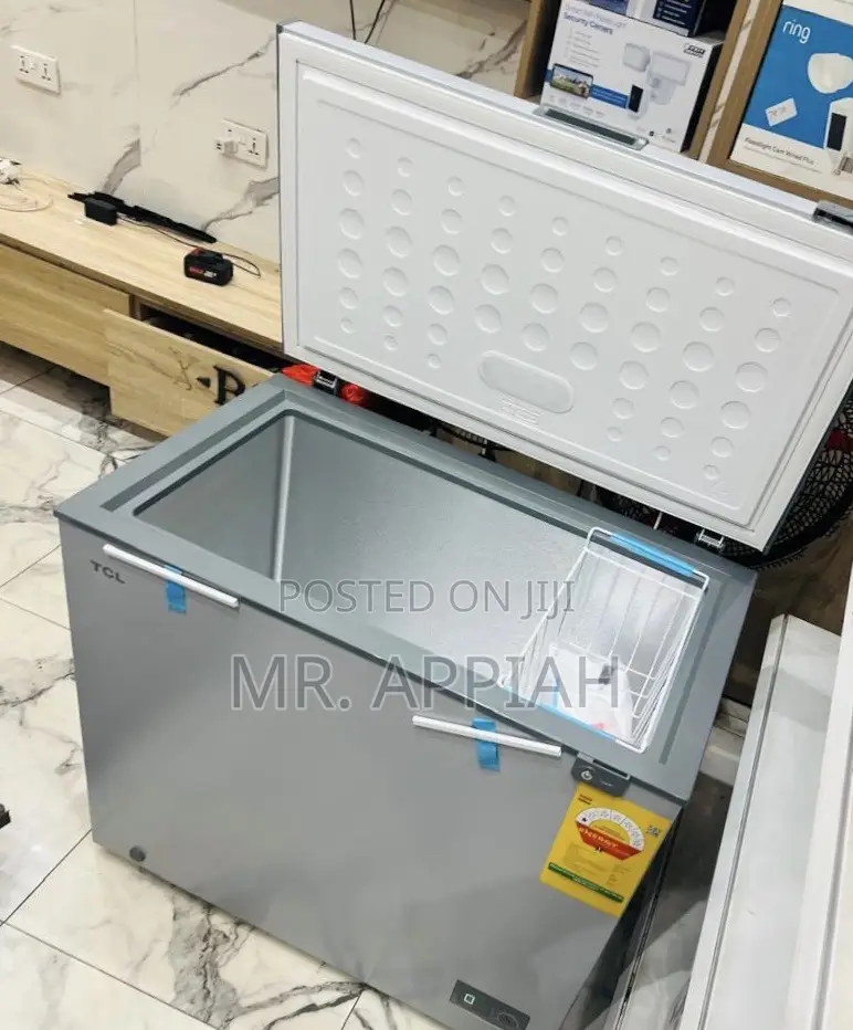 Get Premium TCL 200Liters 1 Door Electric Chest Freezer(Gray) 