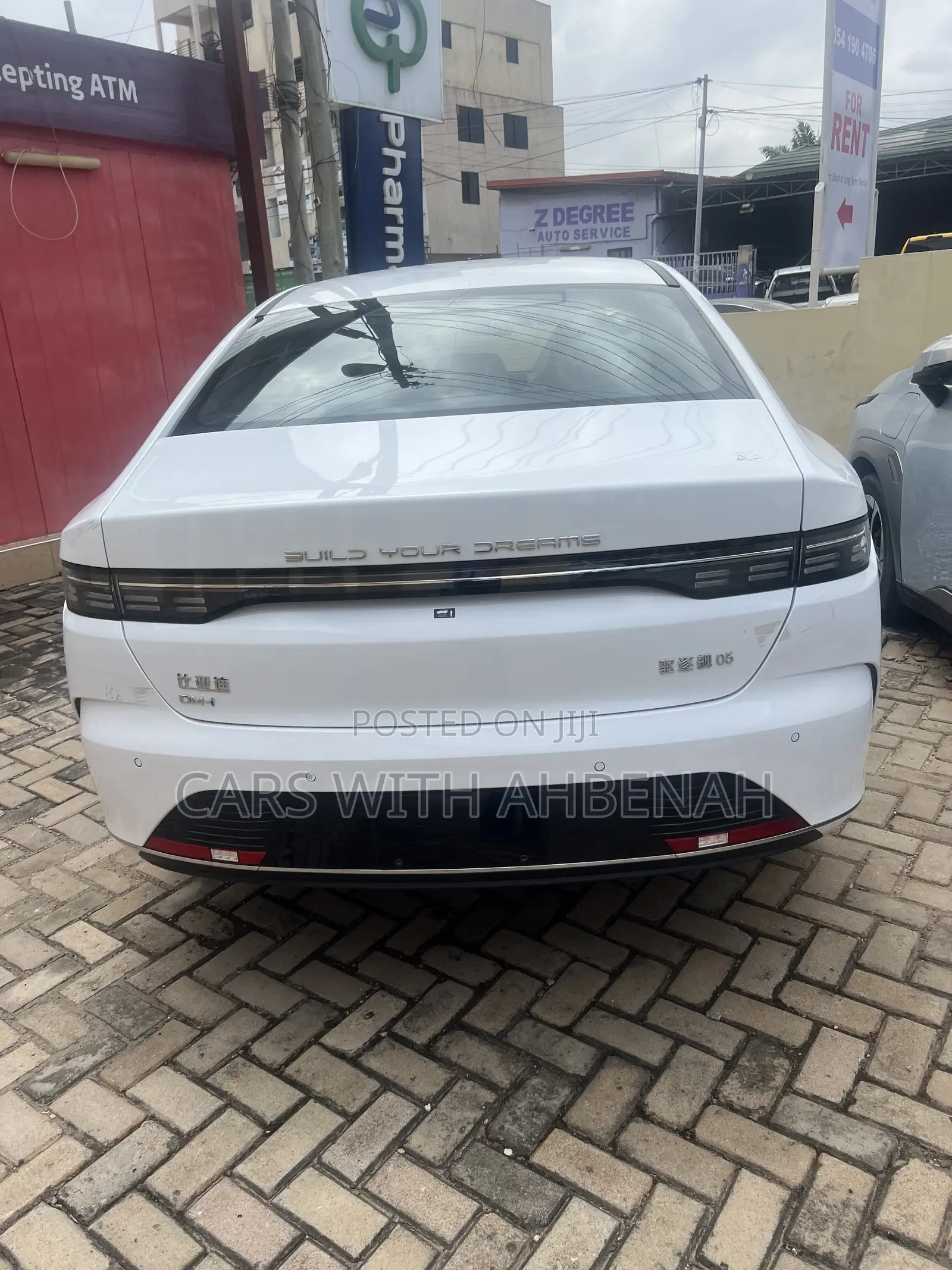 New BYD Destroyer 05 DM-i 1.5 Hybrid FWD 2025 White