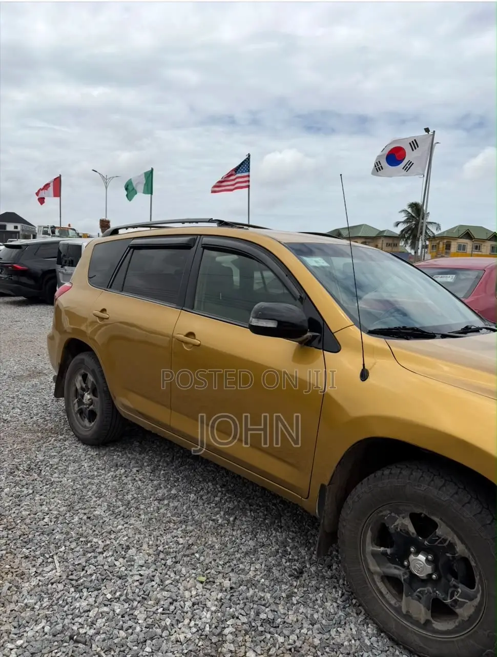 Toyota RAV4 2.5 4x4 2012 Gold