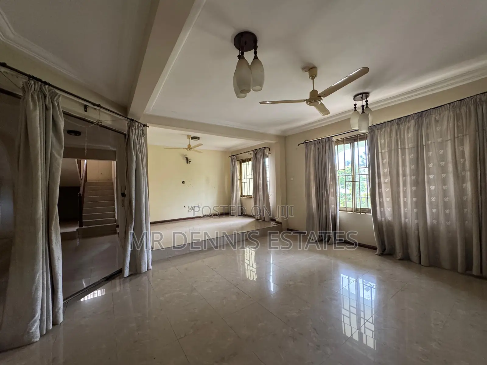 4bdrm Duplex in Tuba Kokrobite Road, Weija for sale
