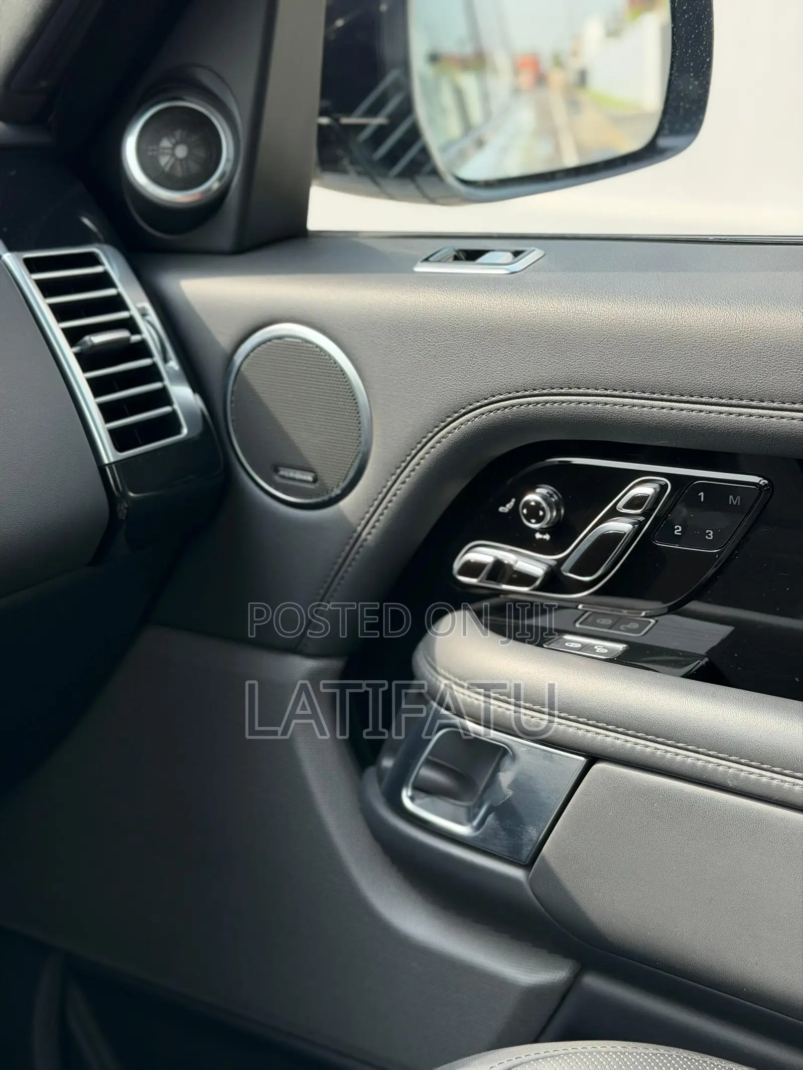 Land Rover Range Rover Vogue 2021 White
