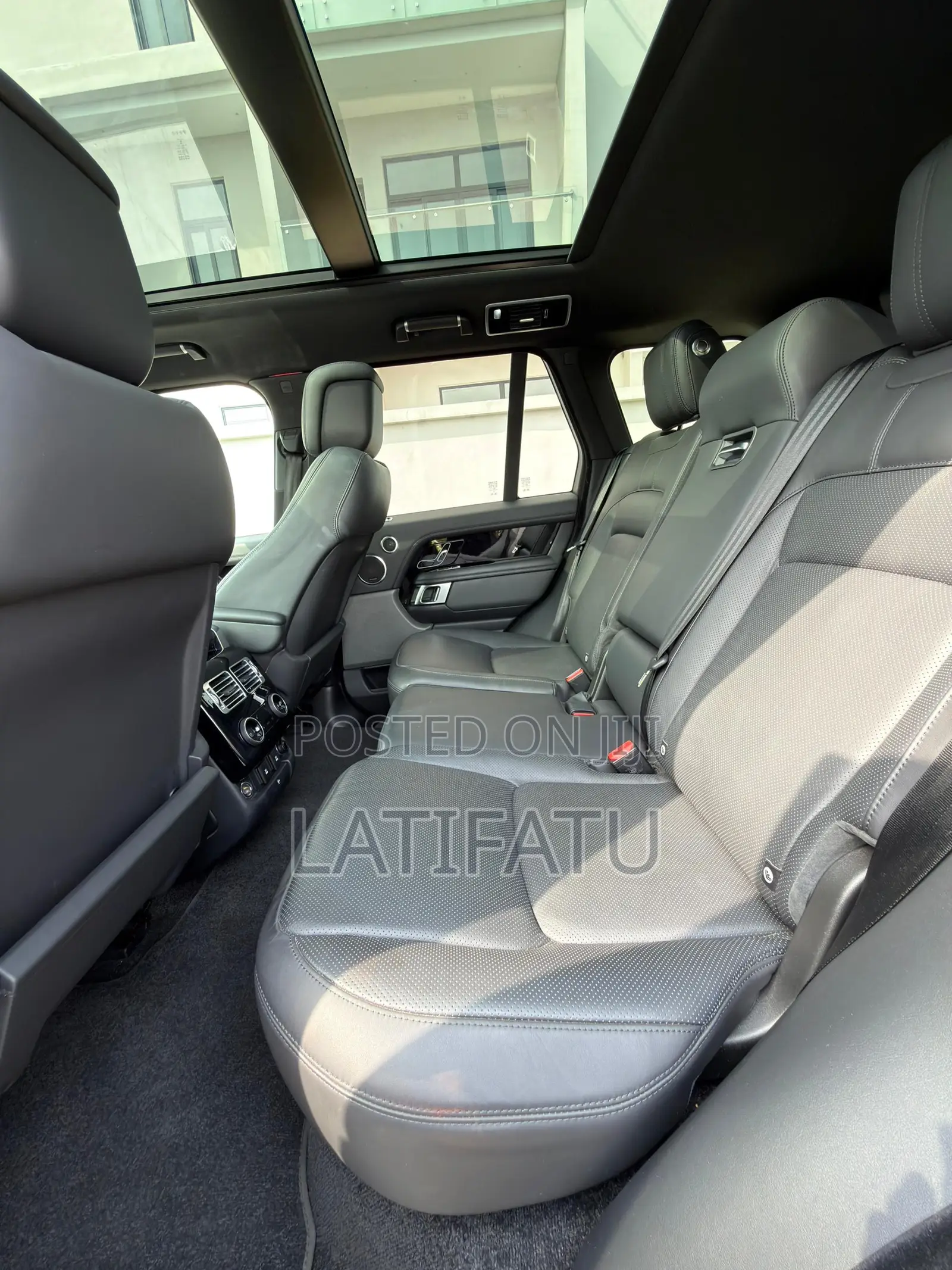 Land Rover Range Rover Vogue 2021 White