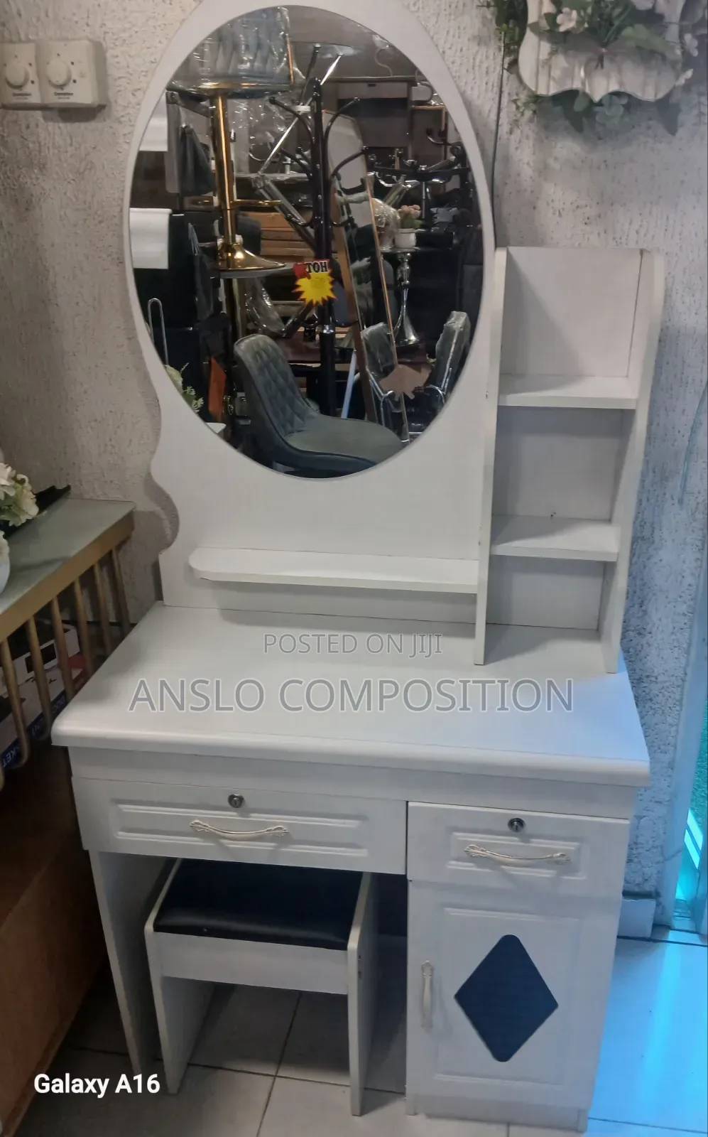 Classic Dressing Mirror