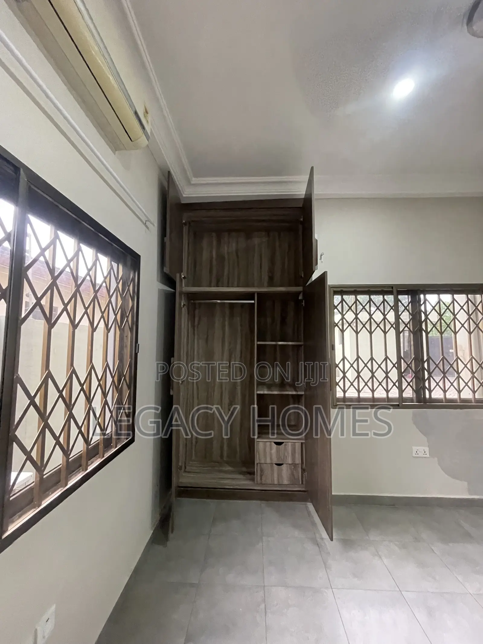 2bdrm Apartment in Dome, Market for rent