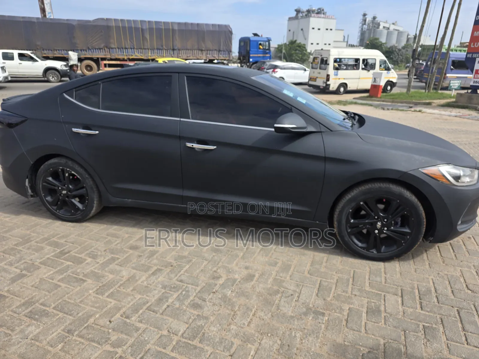 Hyundai Elantra 2017 Black
