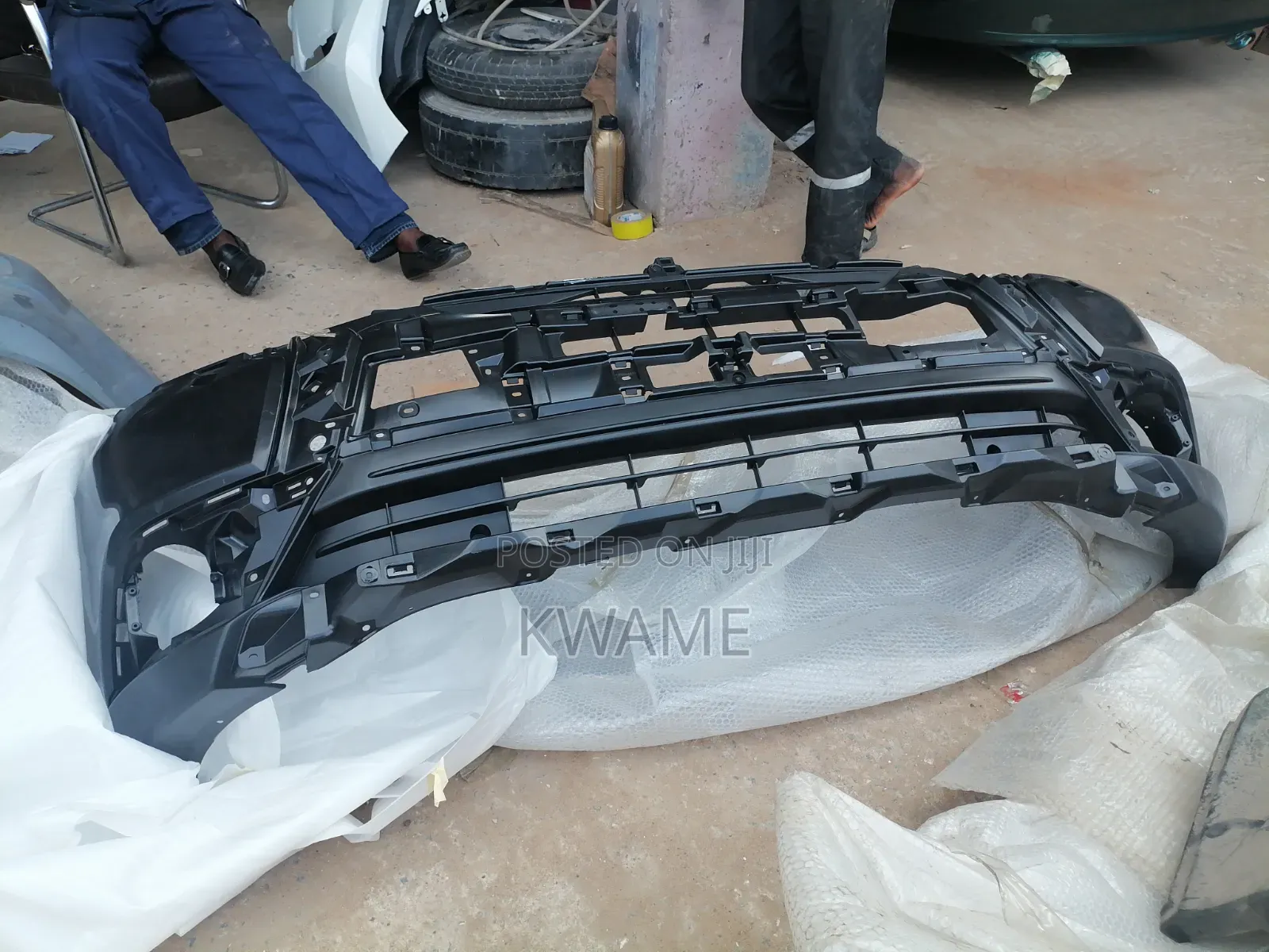 Front Bumper Mitsubishi Outlander Sports 2018-19