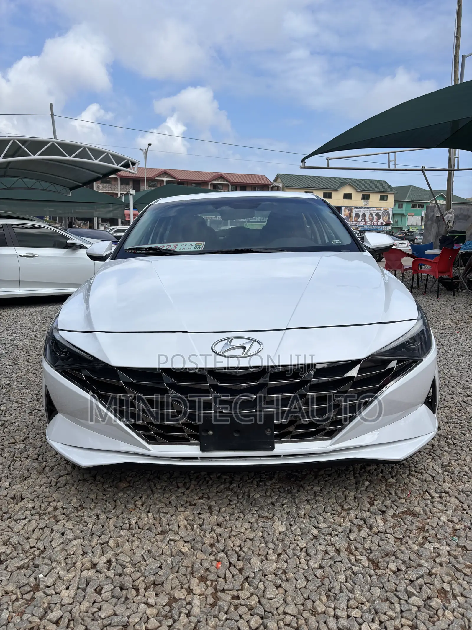 Hyundai Elantra Limited 2021 White