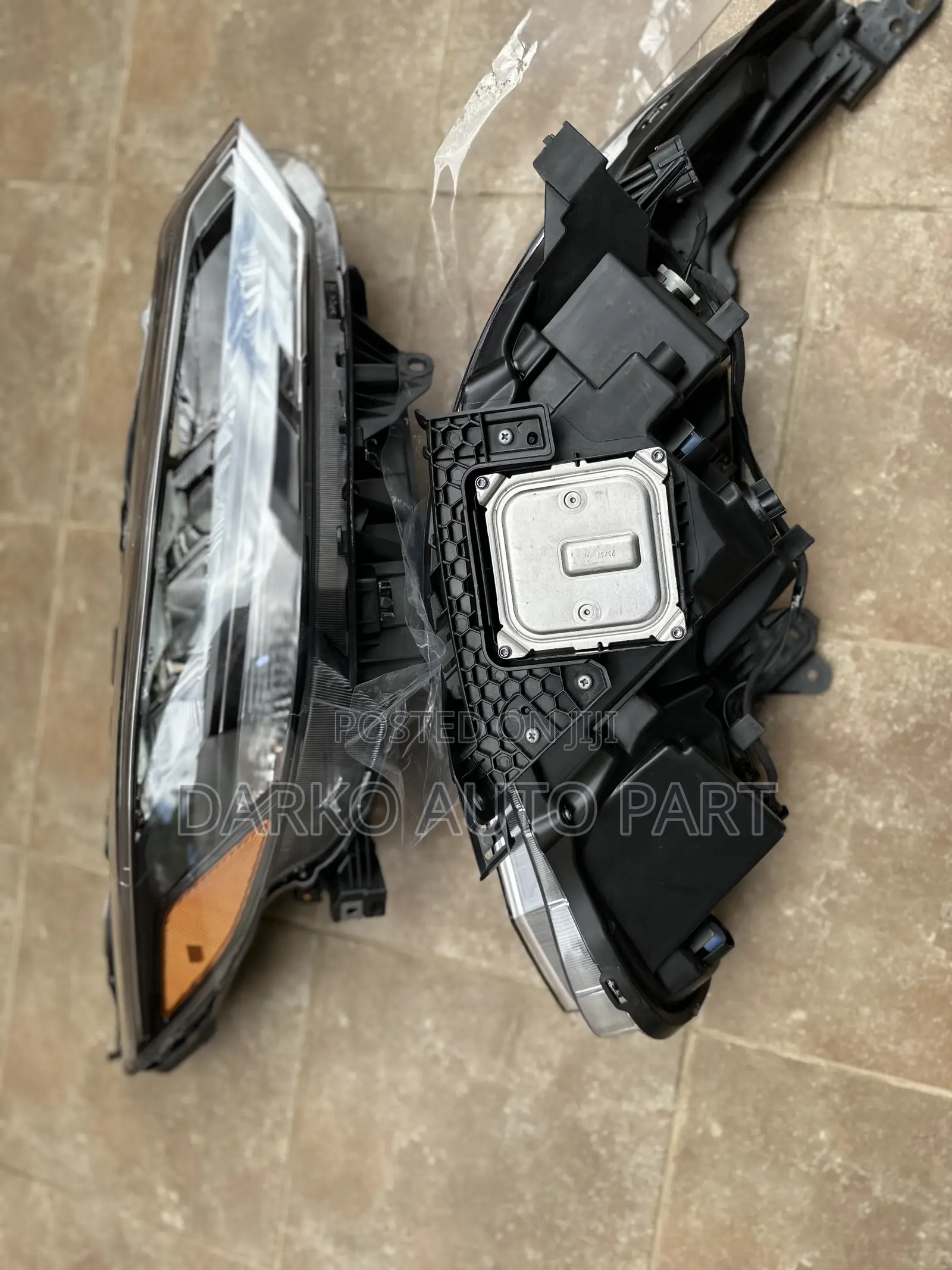 Nissan Sentra 2021-2023 Headlights Full LED Available