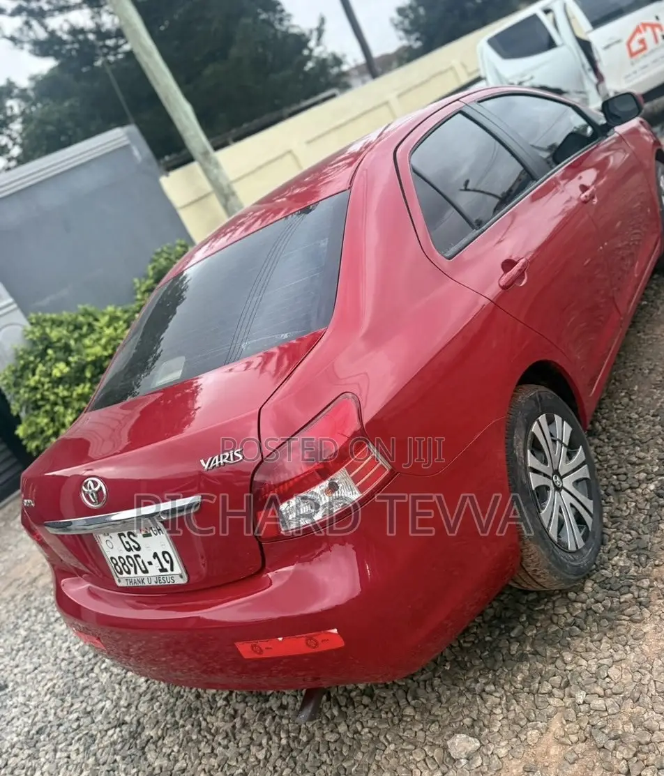 Toyota Corolla S 4dr Sedan (1.8L 4cyl 4A) 2010 Red