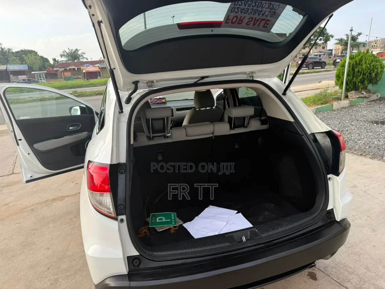 Honda HR-V 2022 White