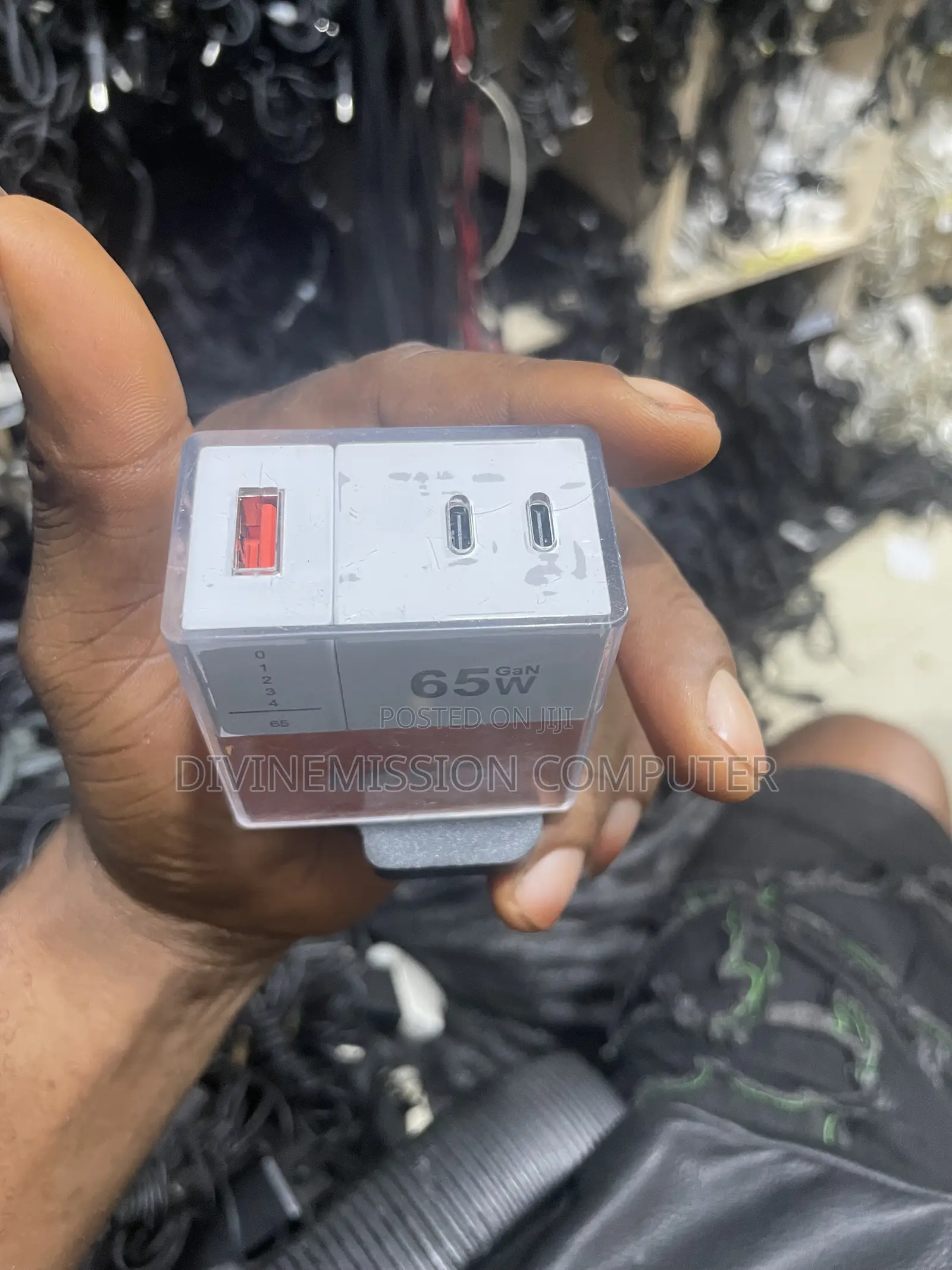 LOKO GE Phone Charger 2 Type C 1 USB 65w Uk Used