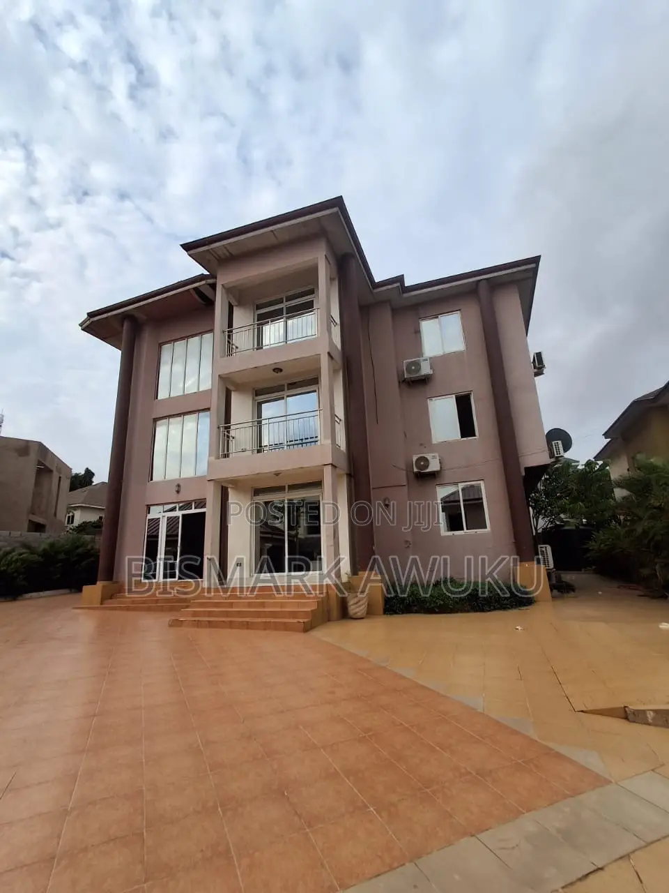 Furnished 2bdrm Apartment in East Legon for rent
