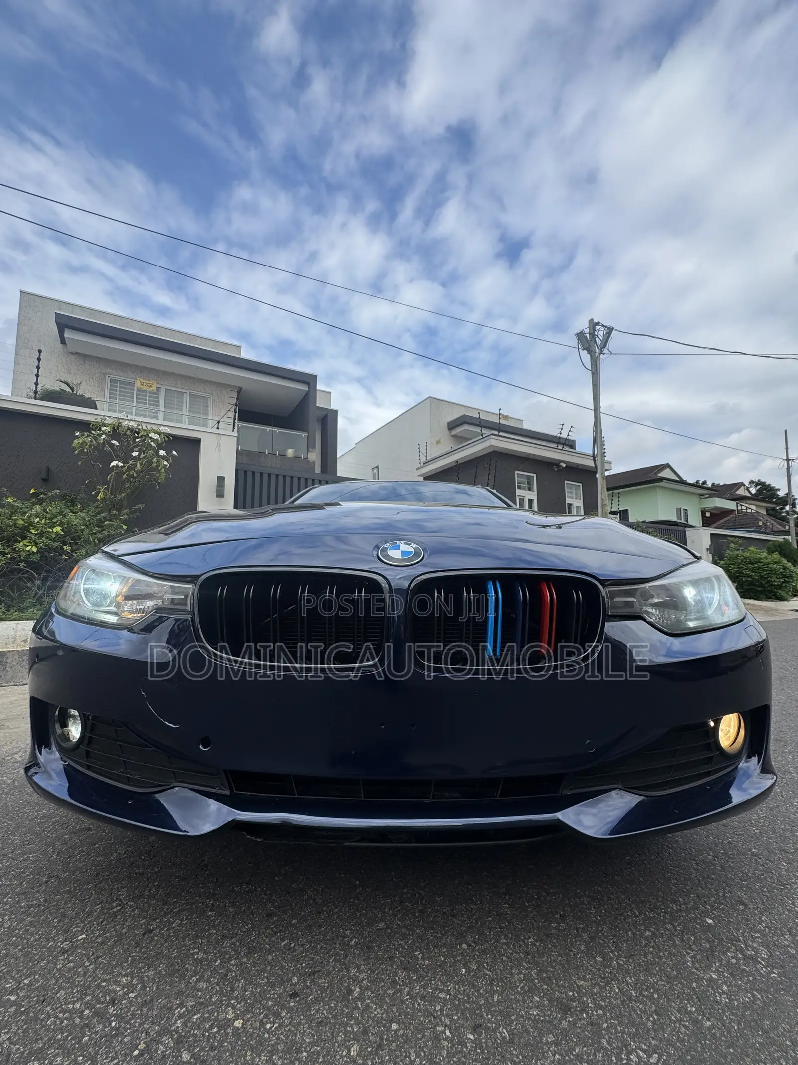 BMW 320i Sedan RWD 2015 Blue