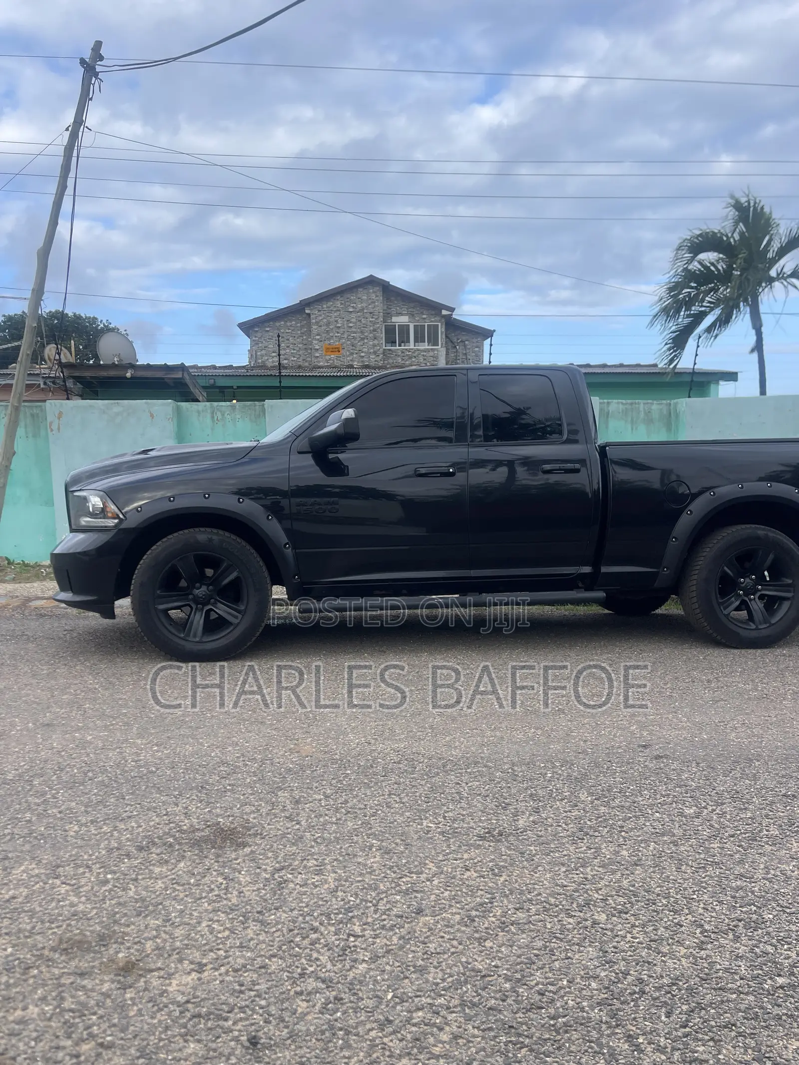 Dodge RAM 1500 5.7 Petrol AWD 2016 Black