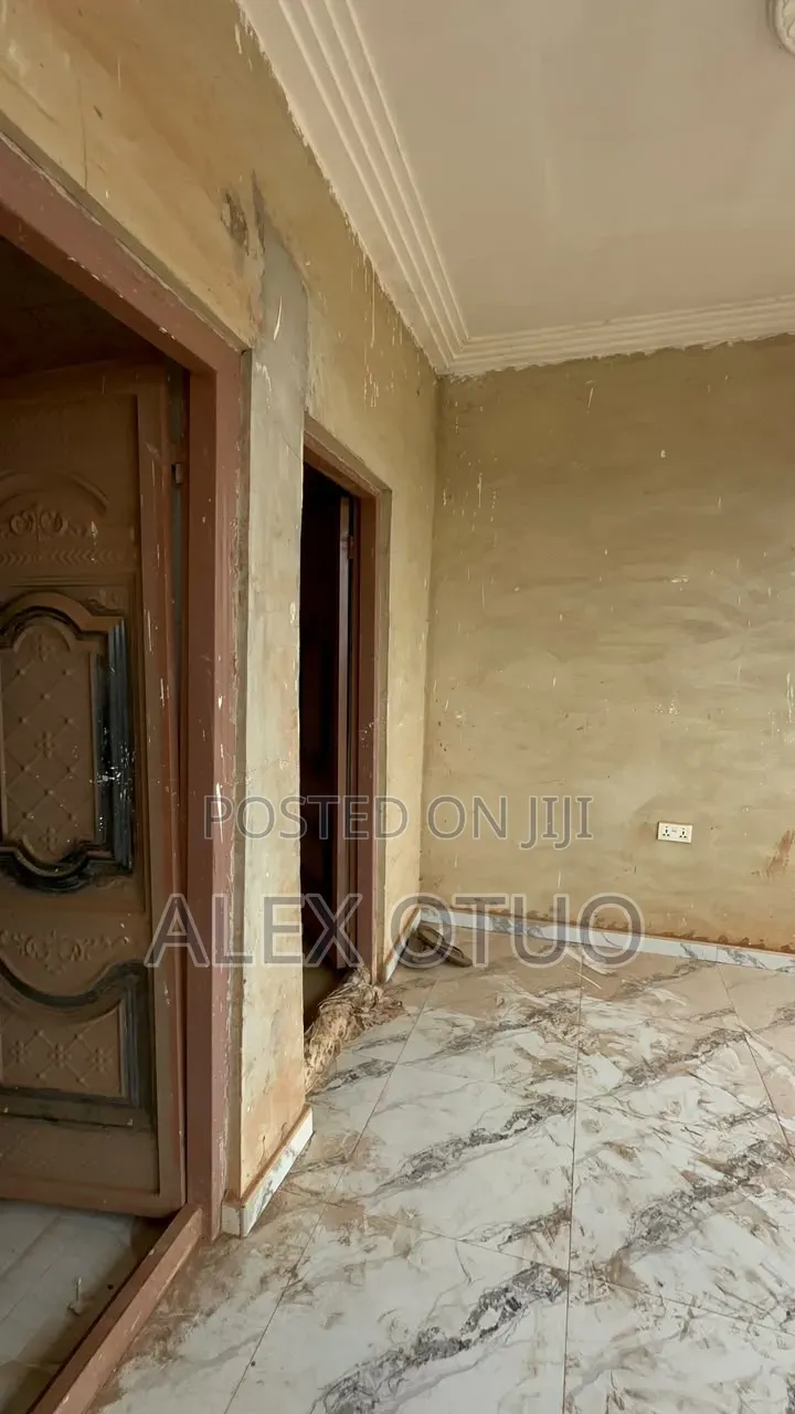 2bdrm Apartment in Alex Otuo Properties, Ejisu-Juaben Municipal