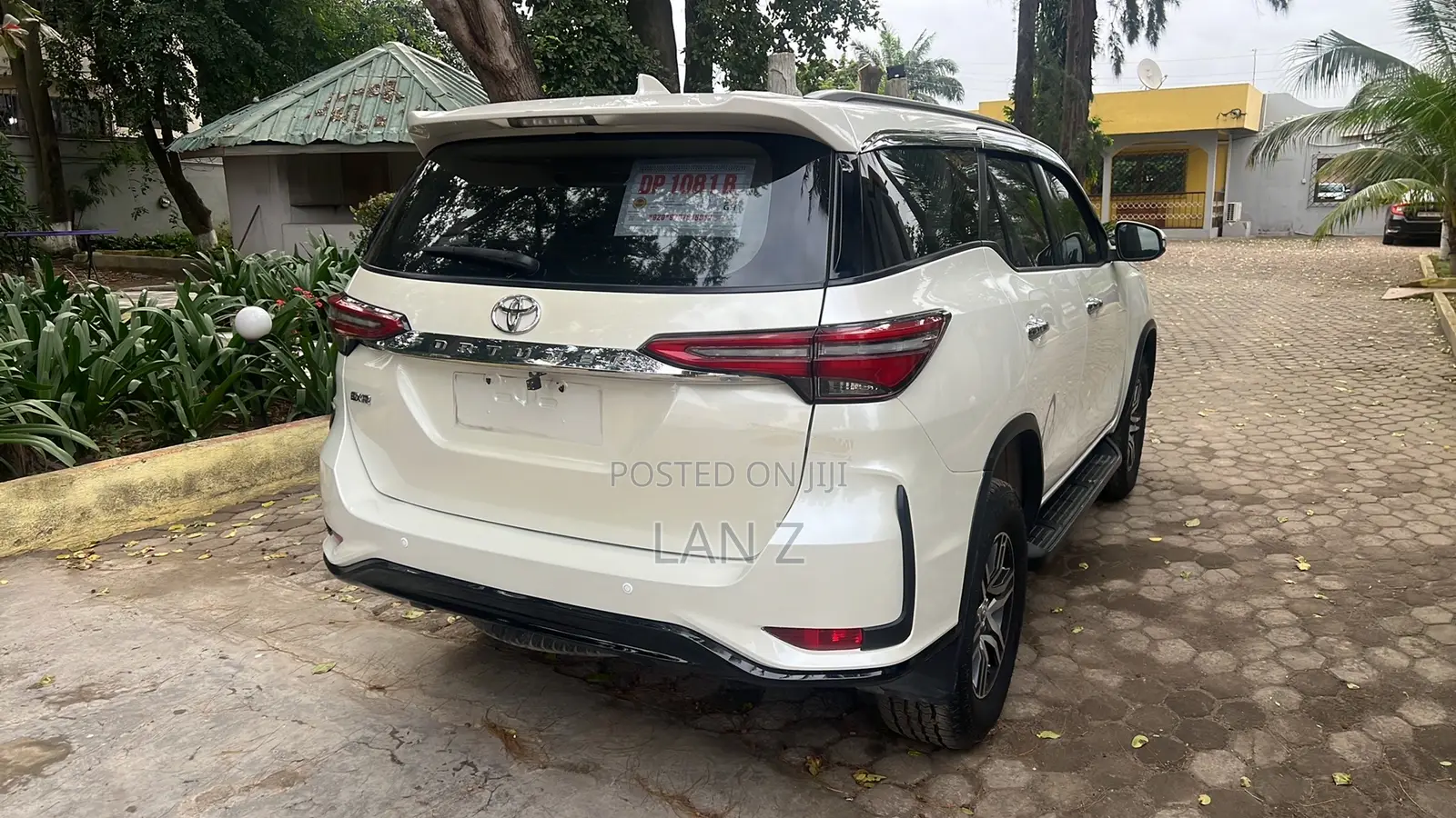 Toyota Fortuner 2.7 AWD 2016 White