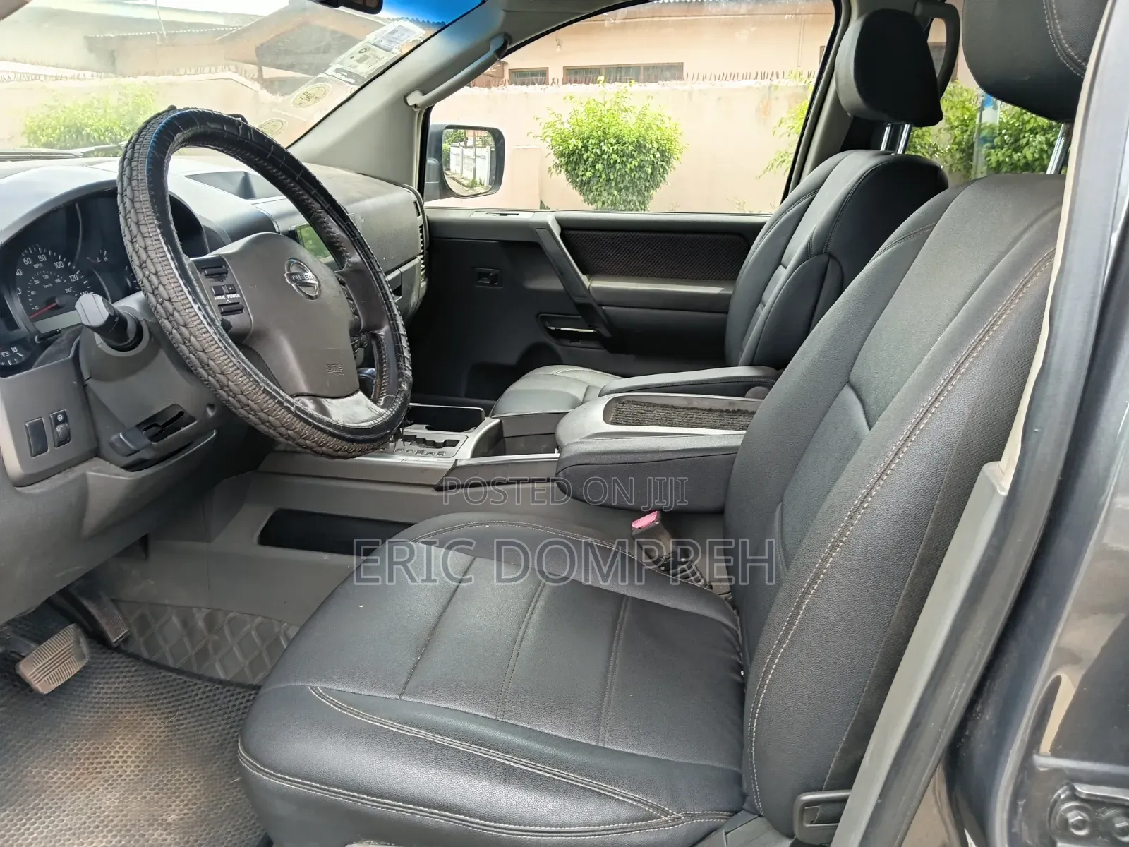 Nissan Armada 2010 Gray