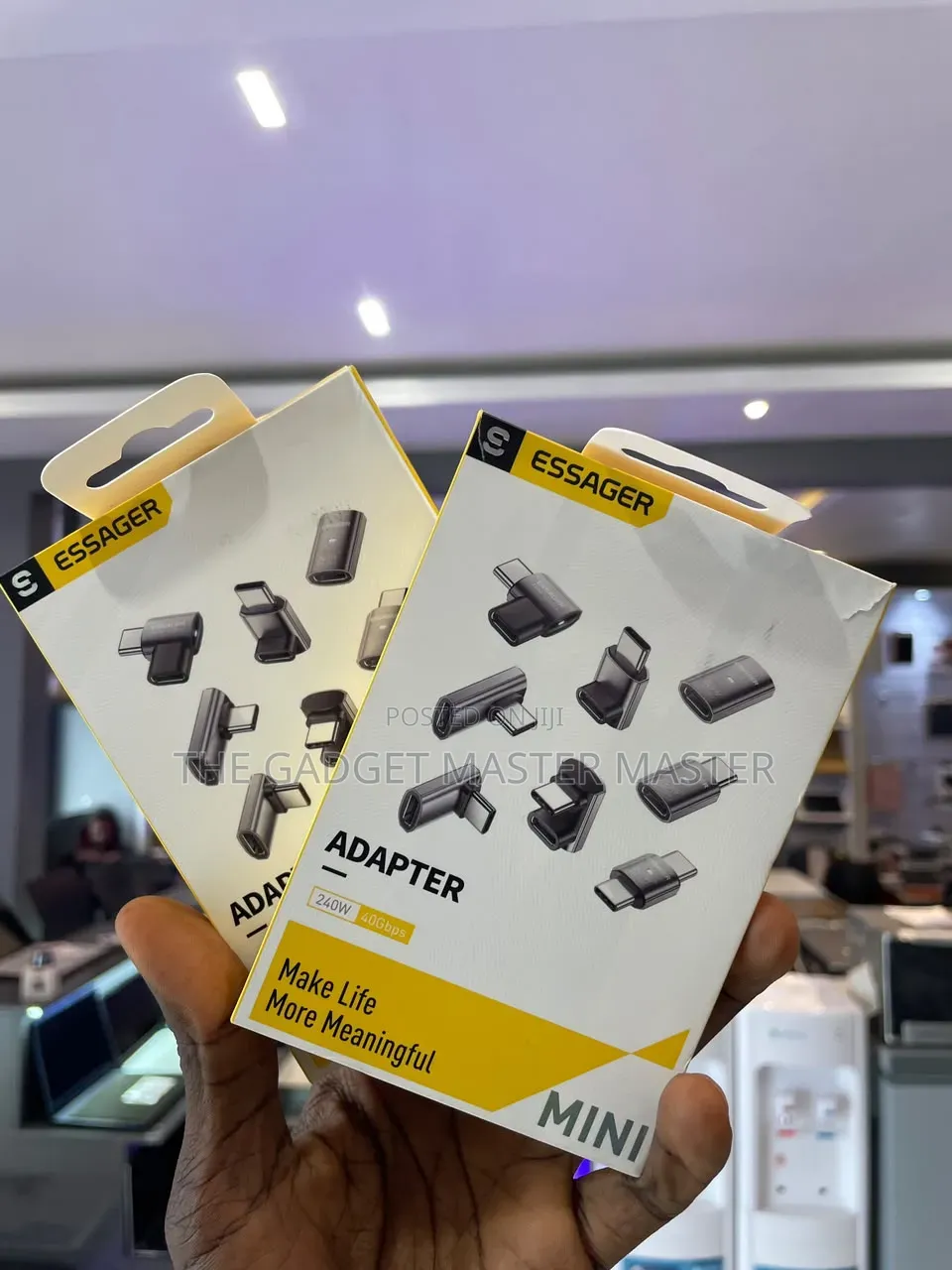 Essager USB4.0 240W Mini Converter Adapter