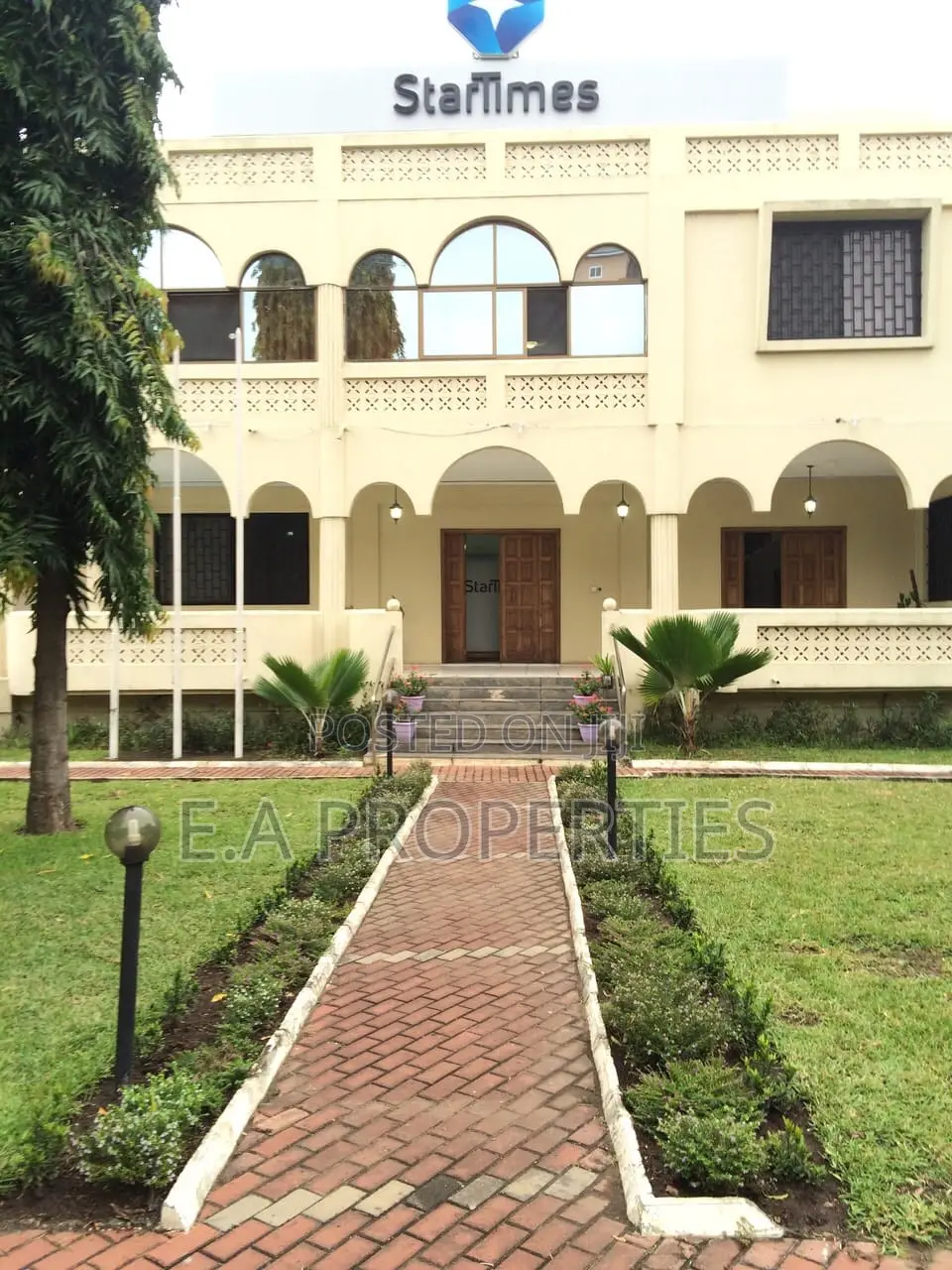 6bdrm House in Ea Properties, North Ridge for sale