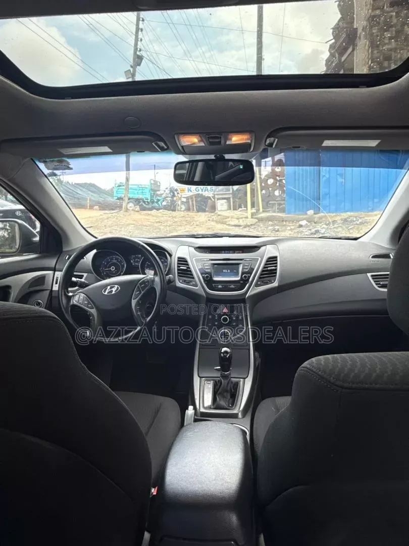 Hyundai Elantra Limited 4dr Sedan (1.8L 4cyl 6A) 2015 Black