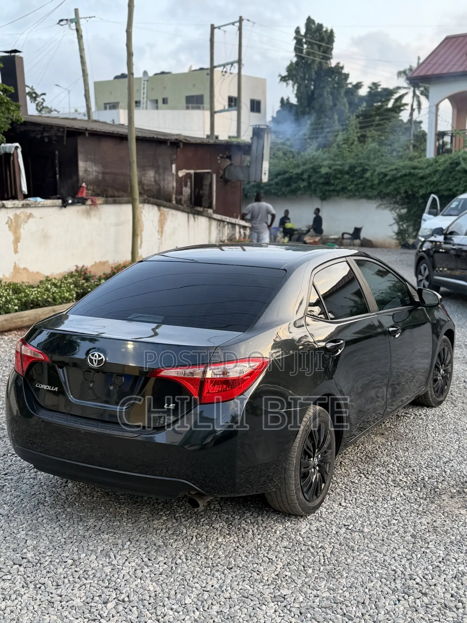 Toyota Corolla LE (1.8L 4cyl 2A) 2018 Black
