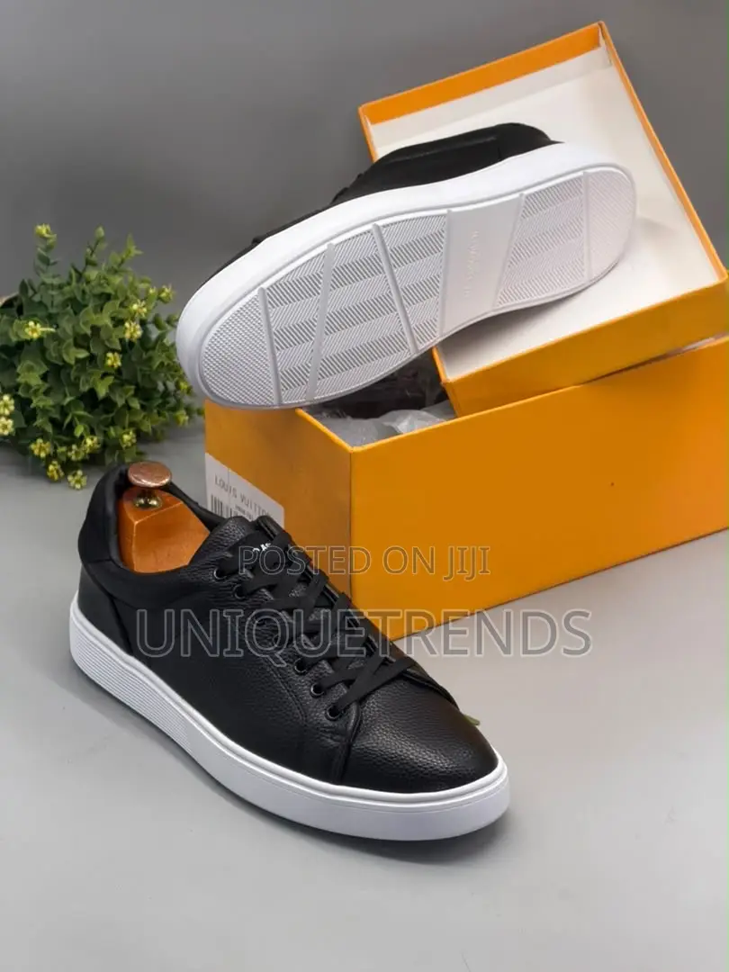 Quality POLO Leather Casual Sneakers (Black and White)