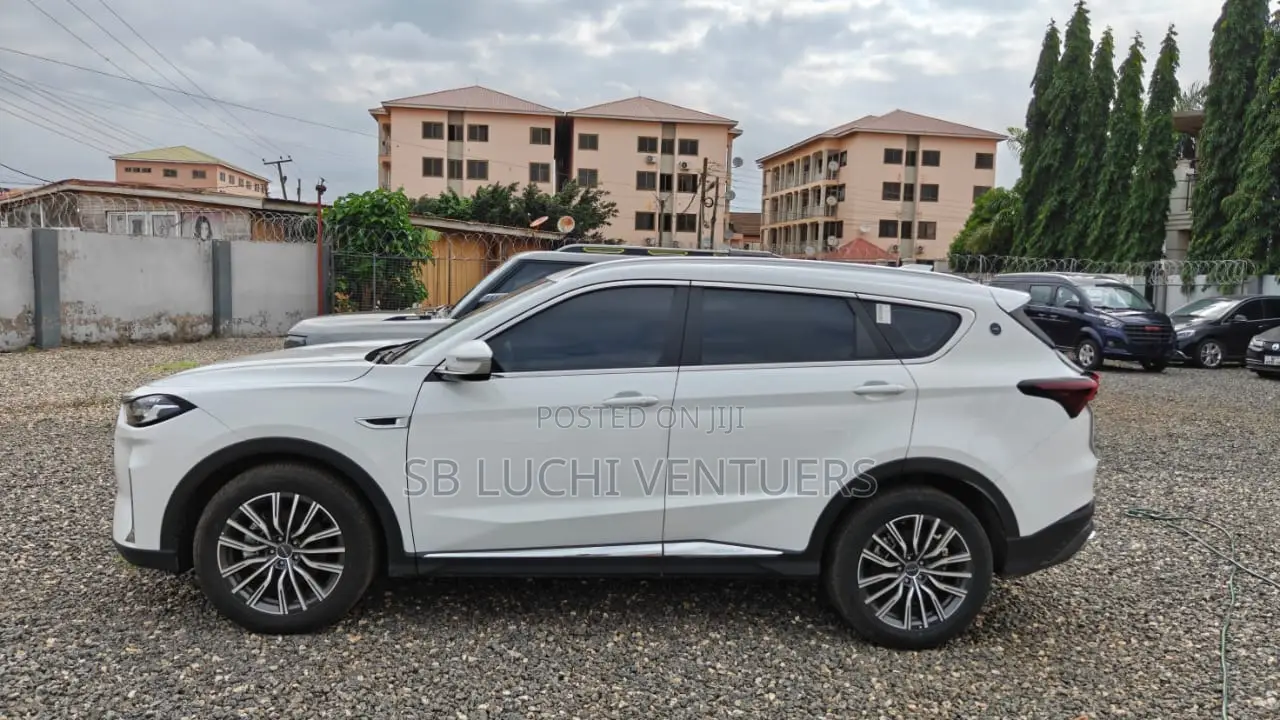 Jetour X70 Plus 2024 White