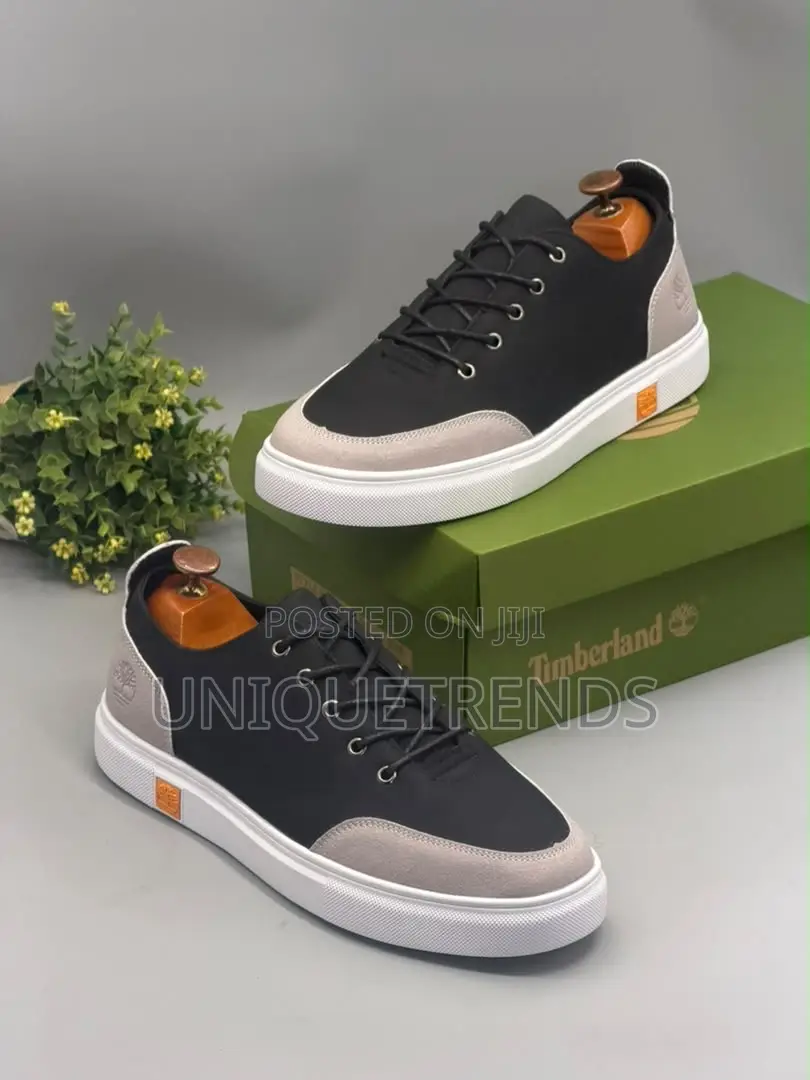 High Quality TIMBERLAND Leather Lace-Up Sneakers