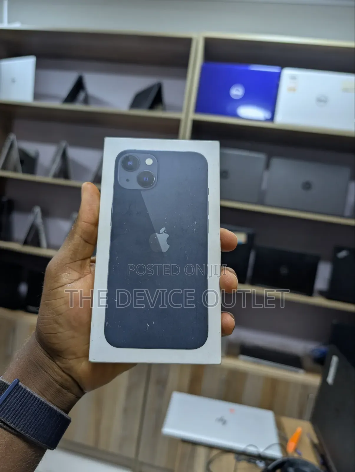 New Apple iPhone 13 128 GB Blue
