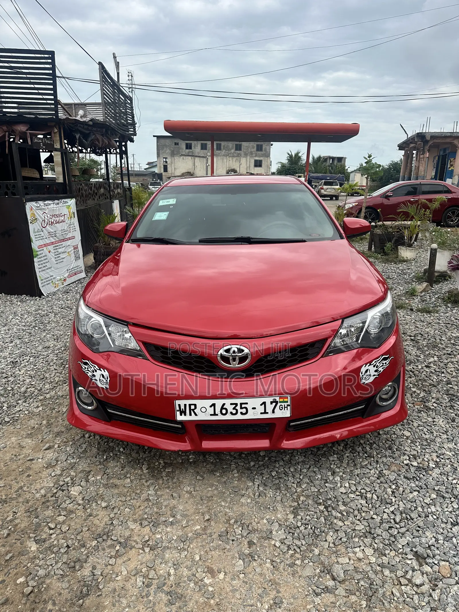 Toyota Camry SE 4dr Sedan (2.5L 4cyl 6A) 2014 Red