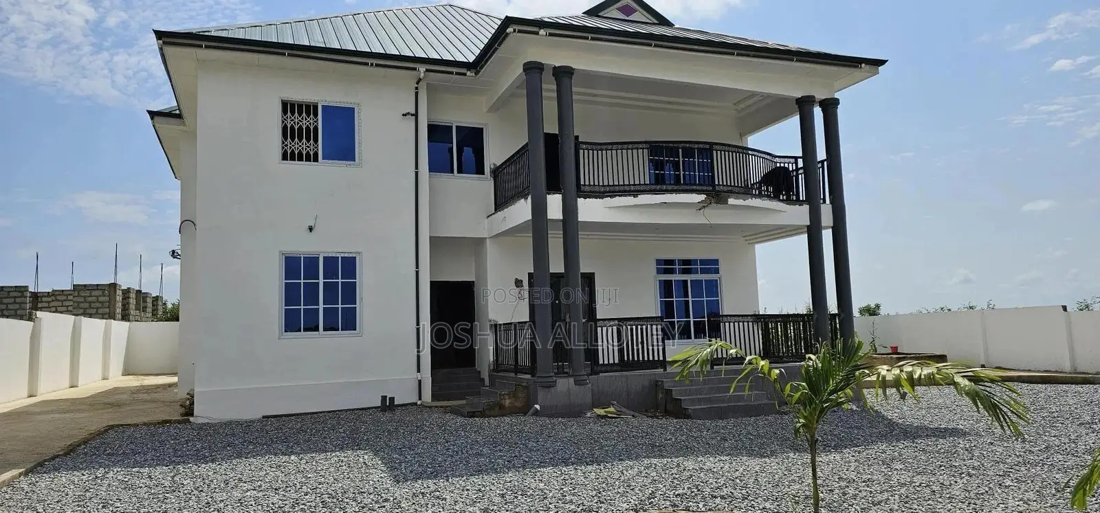 7bdrm Mansion in Awutu Senya East Municipal for sale