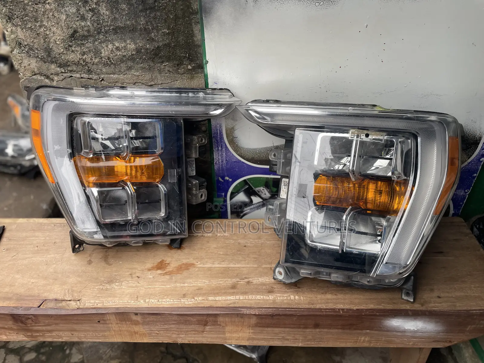 Ford F150 2024 Headlight Pair