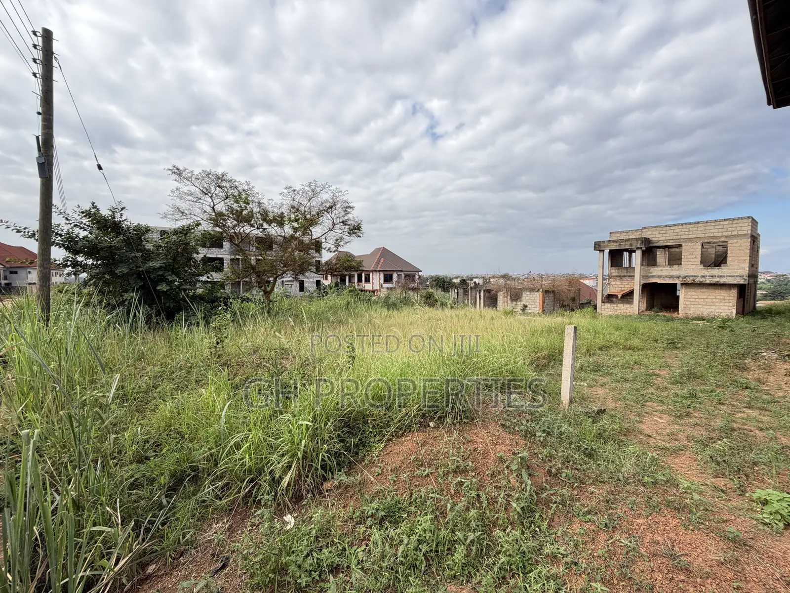 One Plot for Sale at Daban Hilltop