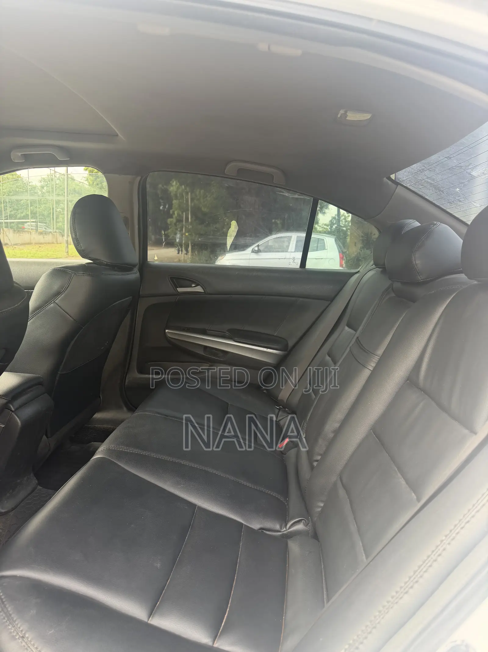 Honda Accord 2010 White