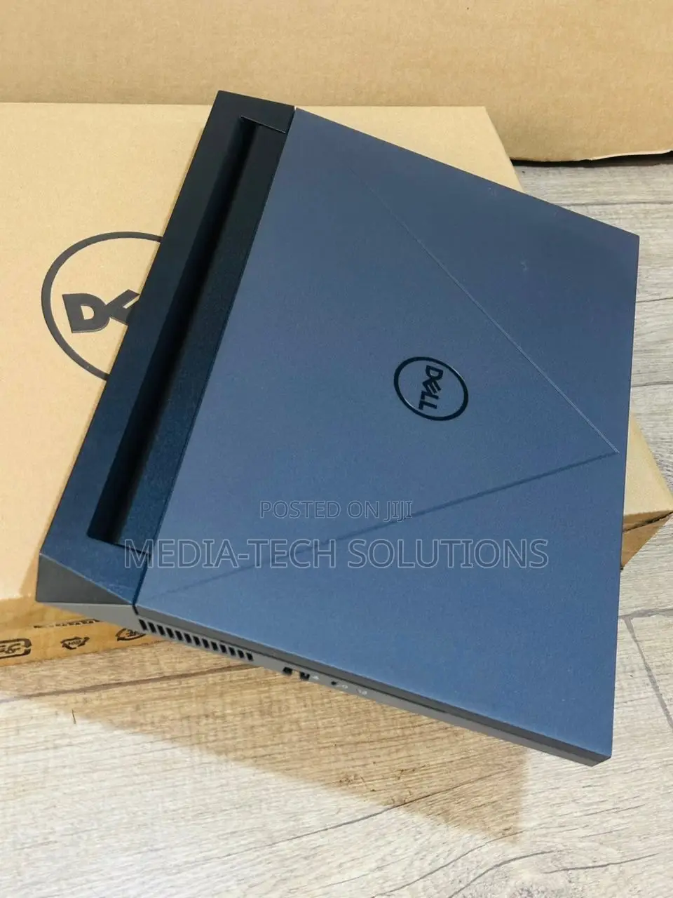 Laptop Dell G15 5530 16GB Intel Core i7 SSD 1T