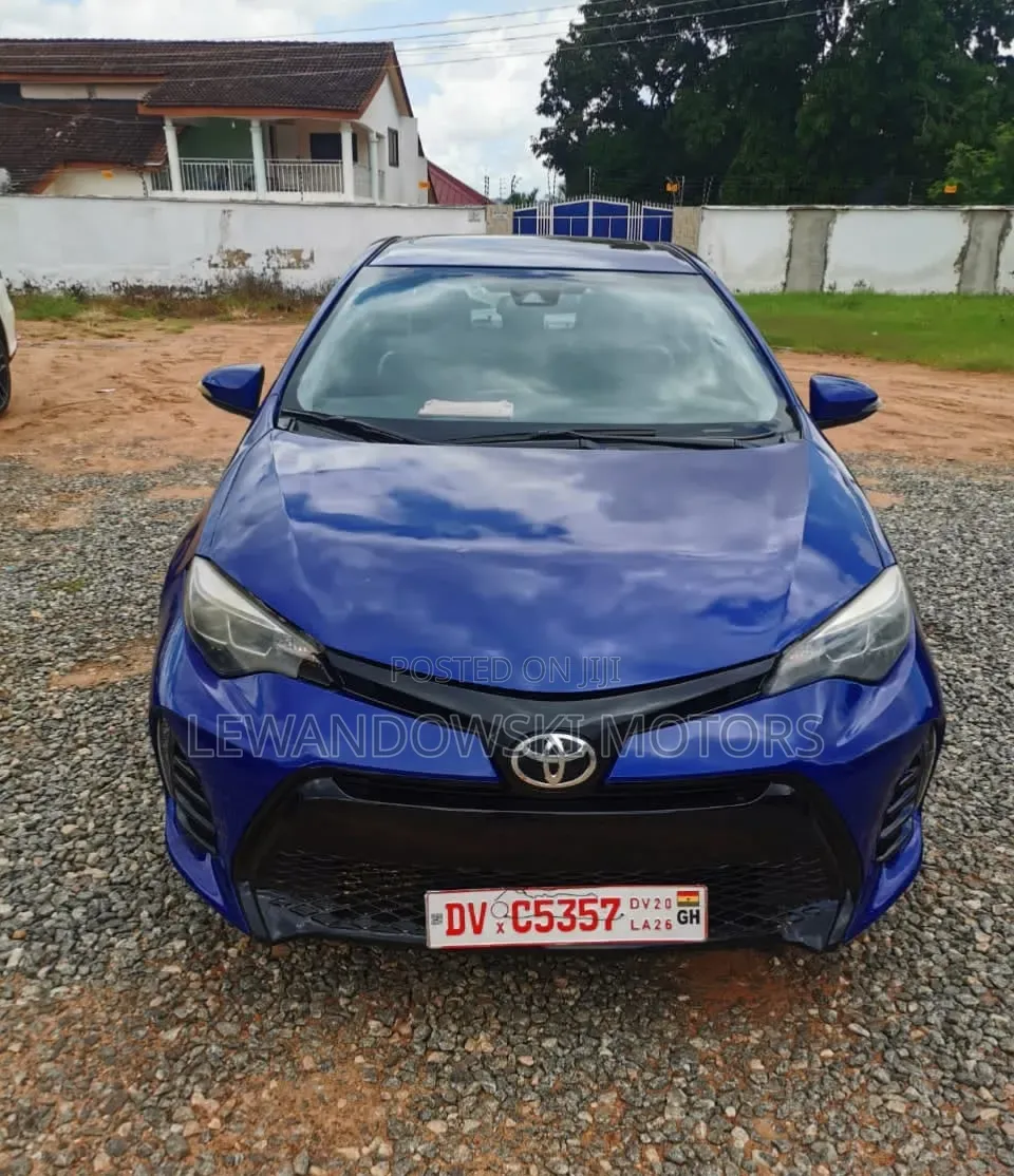 Toyota Corolla 2016 Blue
