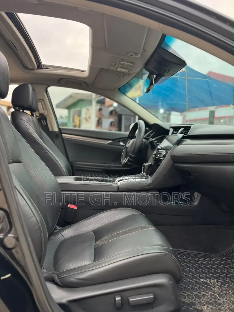 Honda Civic Touring Sedan 2019 Black