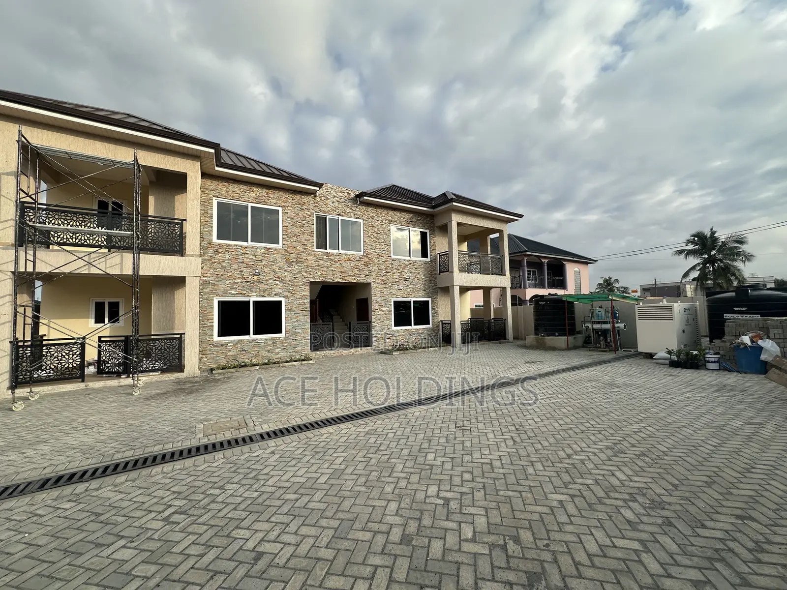 2bdrm Apartment in Adjiringanor, Adjiriganor for rent