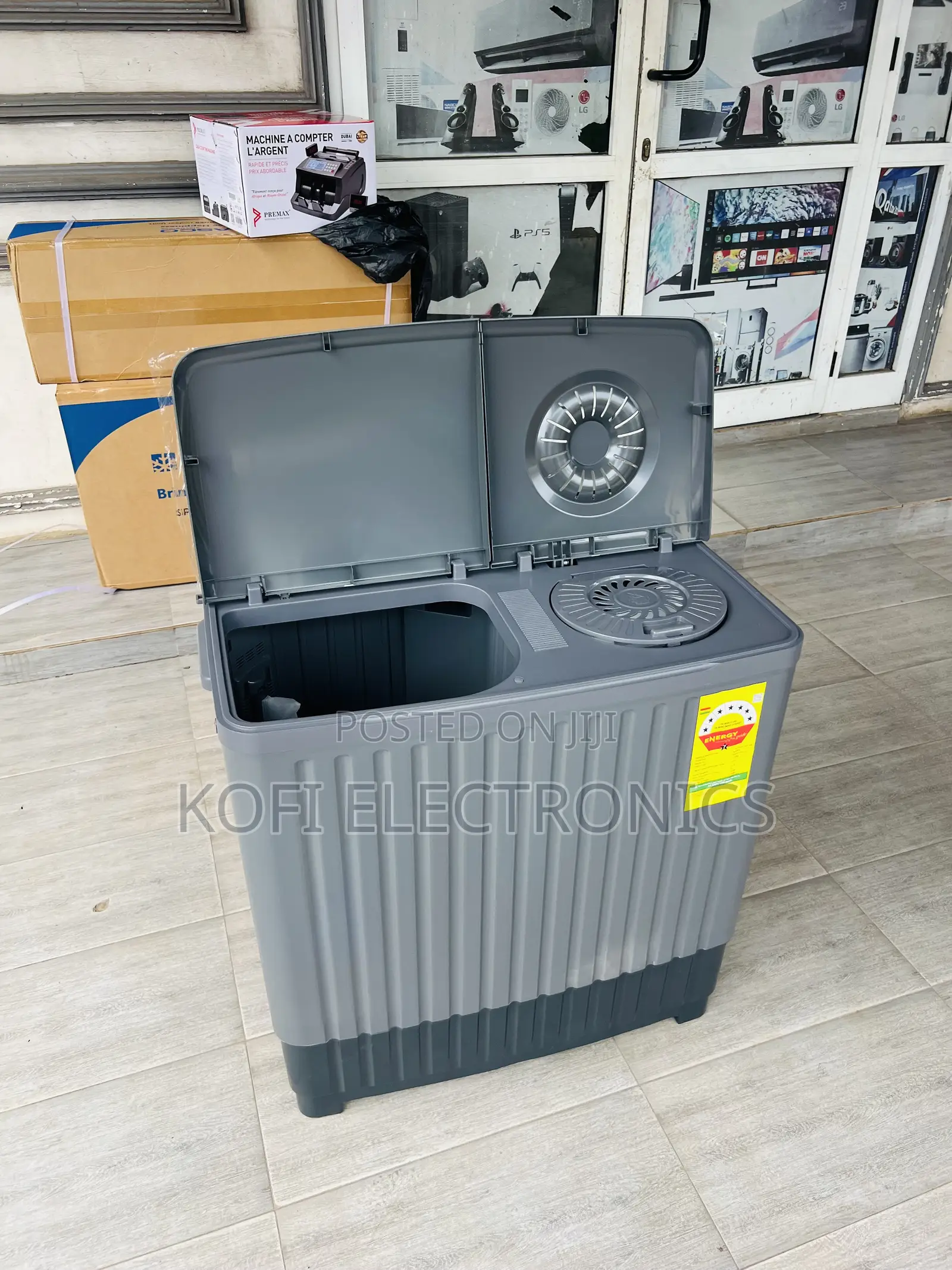 A Big Family Use Nasco 11kg Twin Tub Washing Machine - Grey