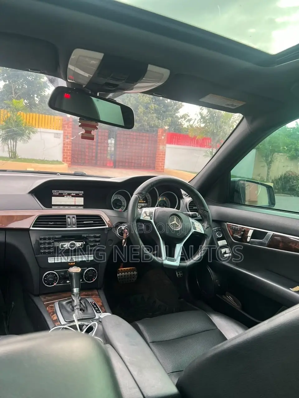Mercedes-Benz C250 2014 Black