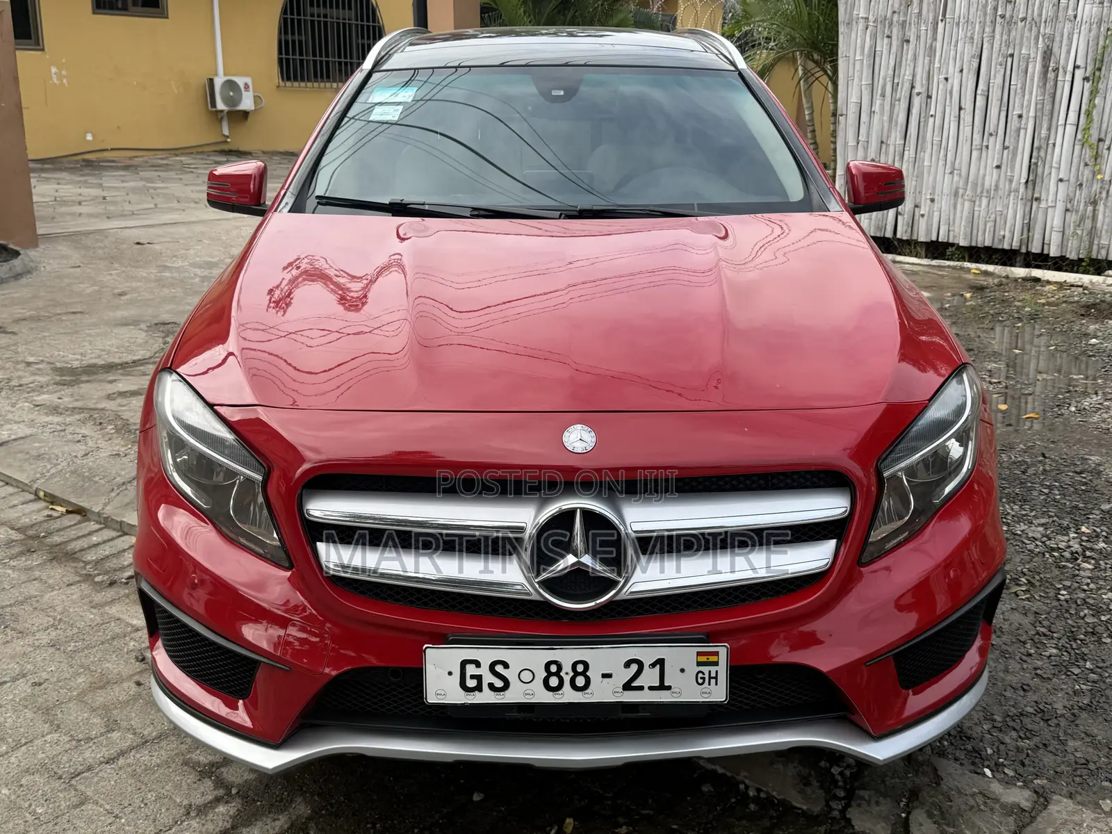 Mercedes-Benz GLA 250 2016 Red