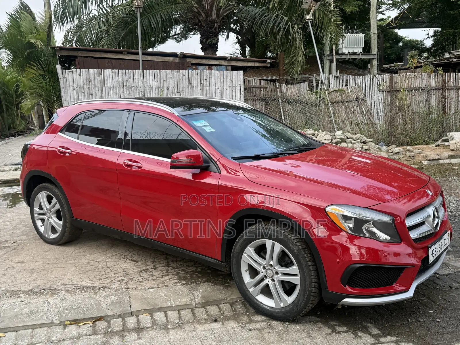Mercedes-Benz GLA 250 2016 Red