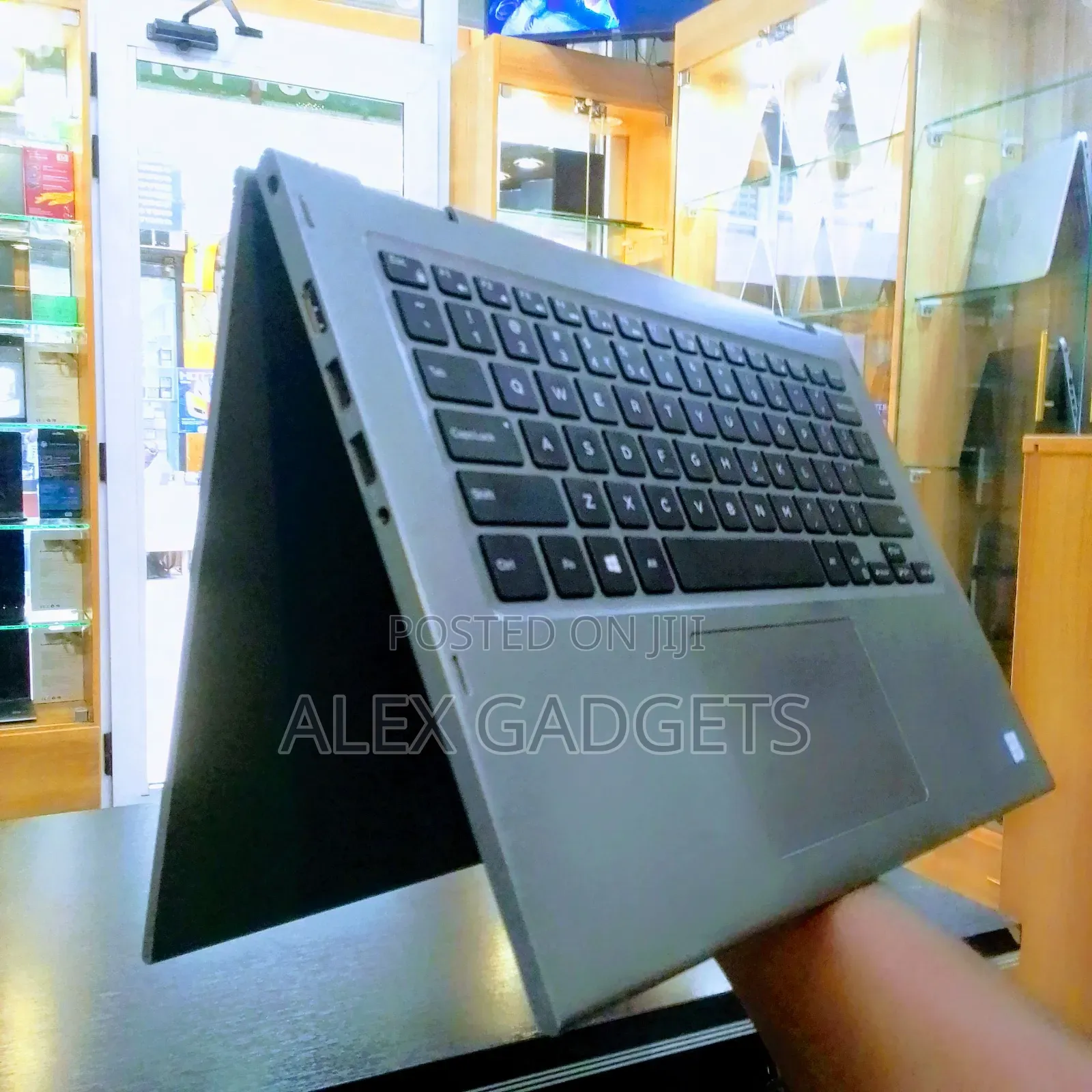 Laptop Dell Inspiron 13 5368 8GB Intel Core i5 SSD 256GB